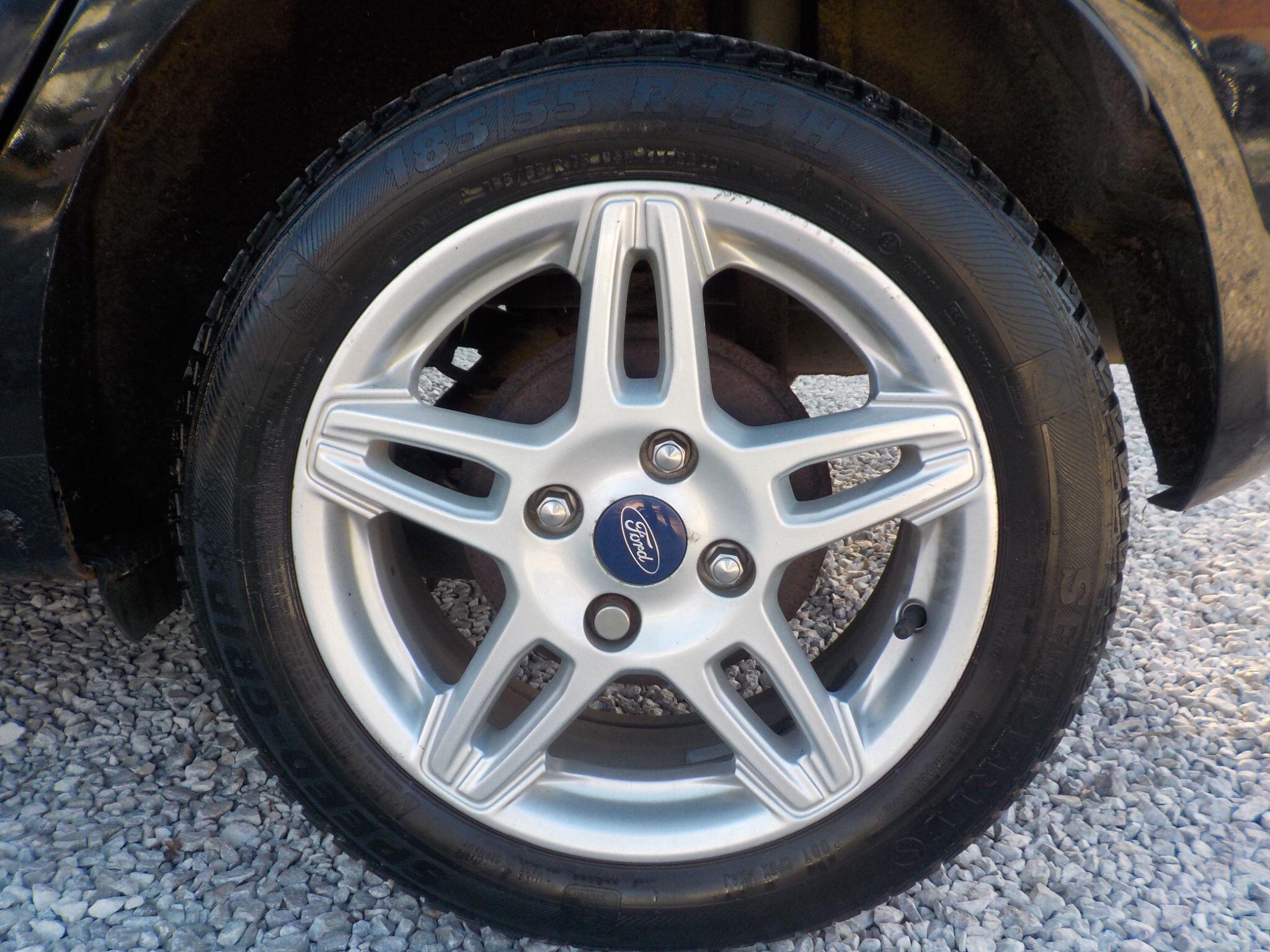 Ford Fiesta 1.25 Zetec 5dr