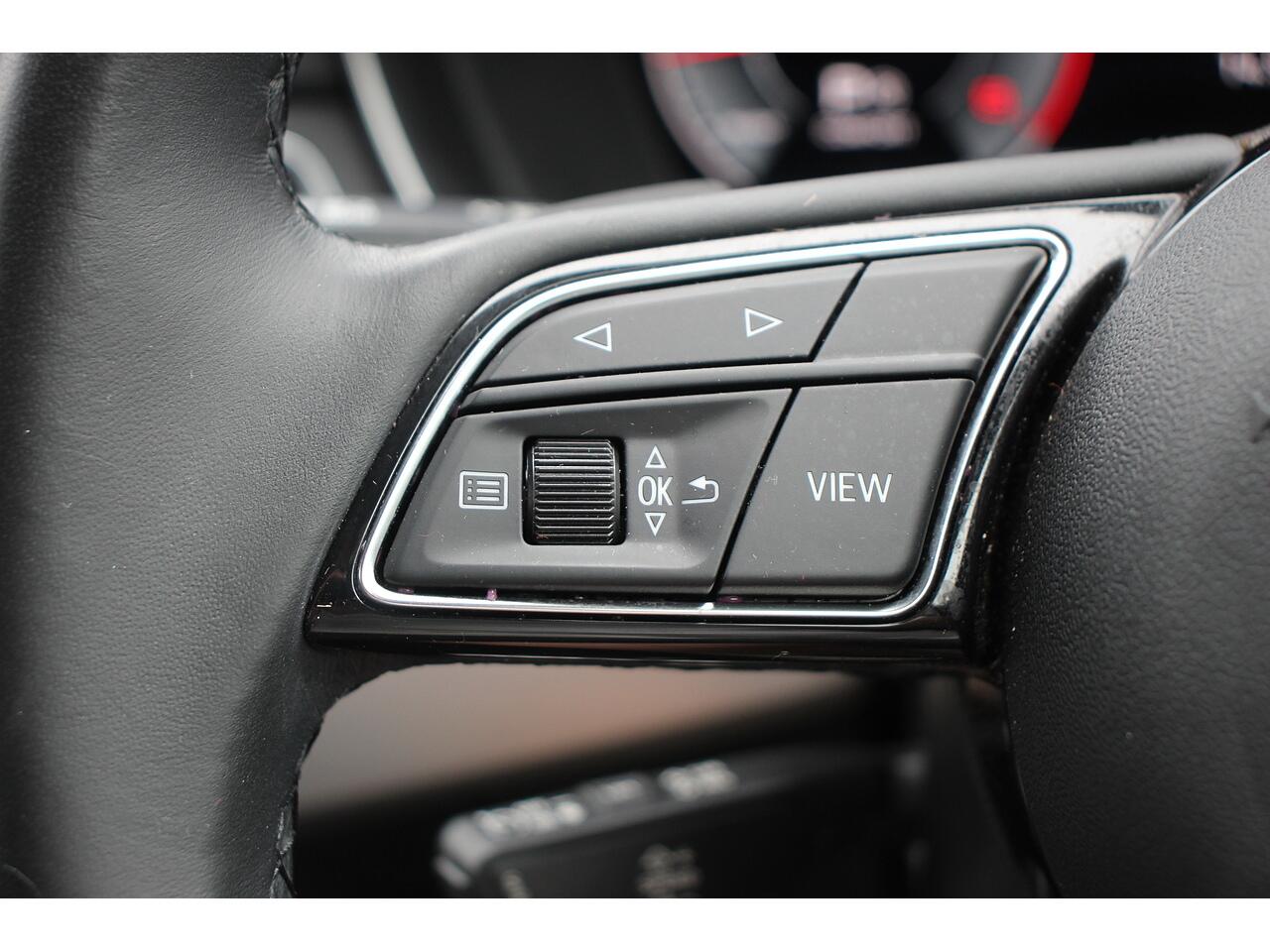 Audi A4 view 27