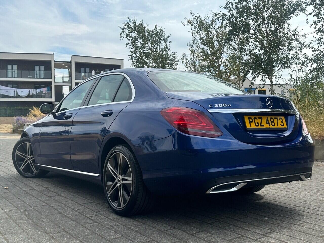 Mercedes-Benz C-Class view 15