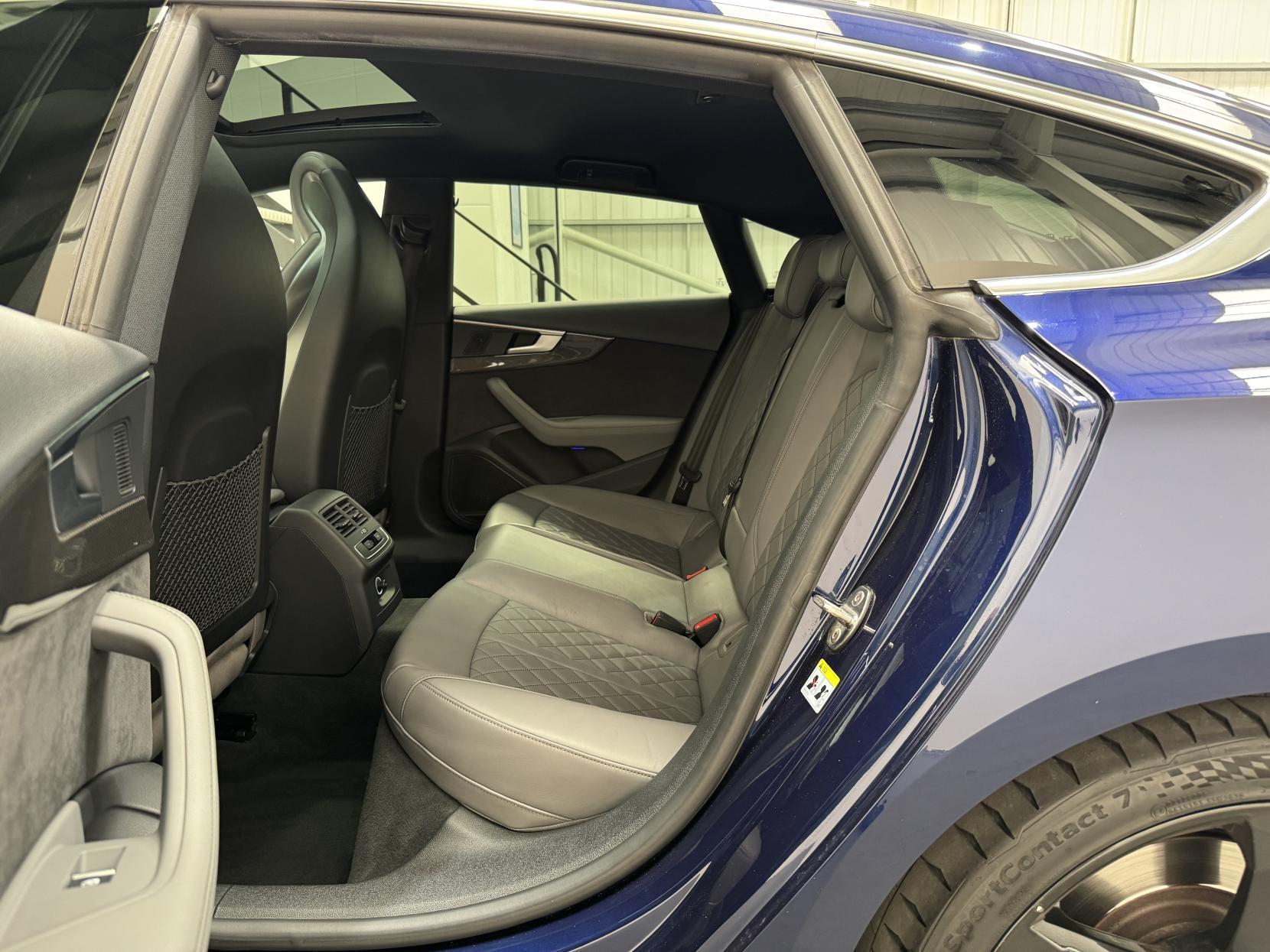 Audi S5 view 65
