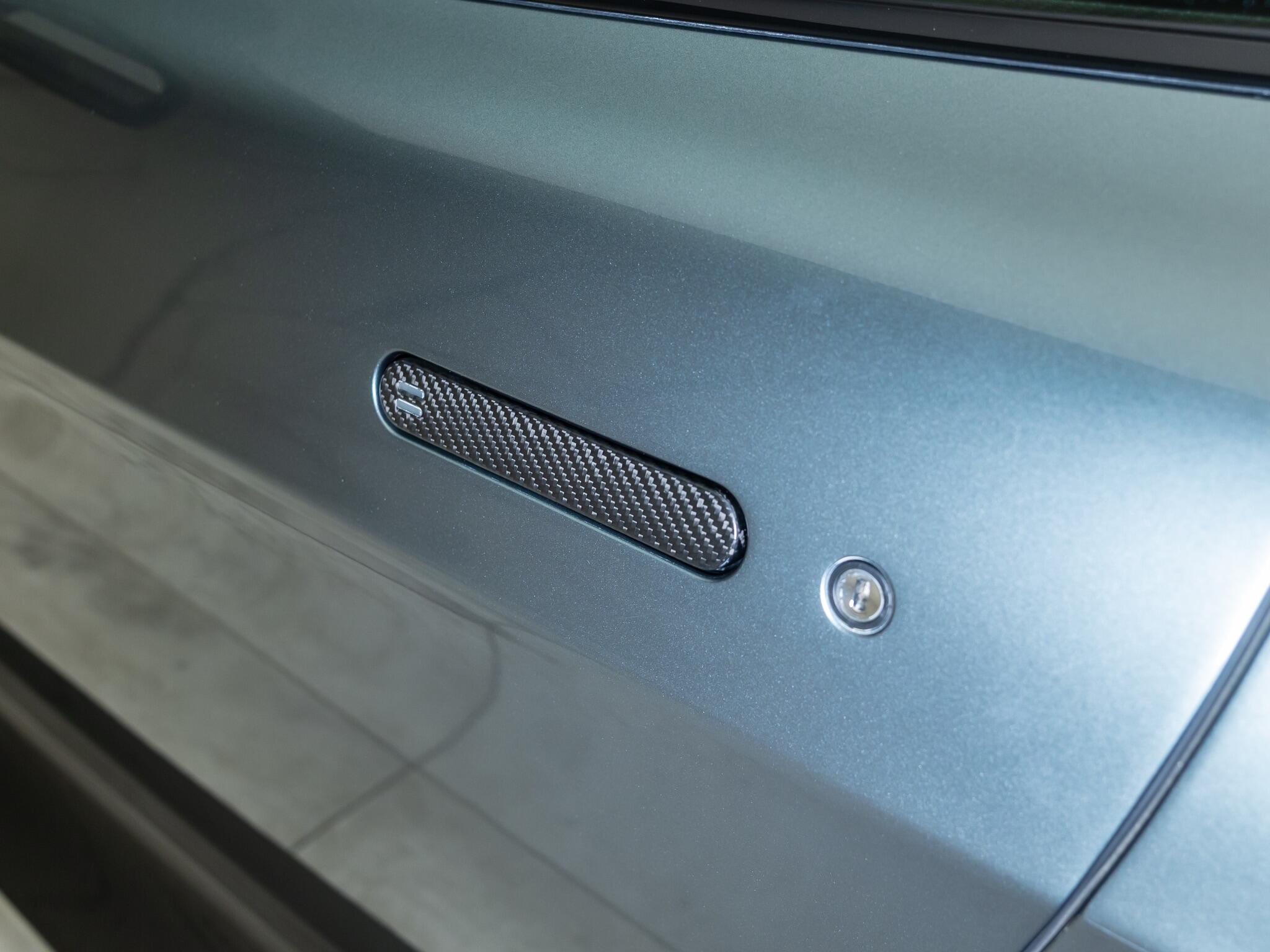 Aston Martin Vantage view 39