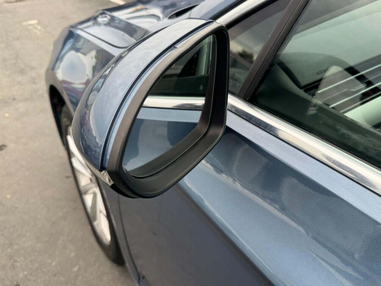 Volkswagen Passat view 50