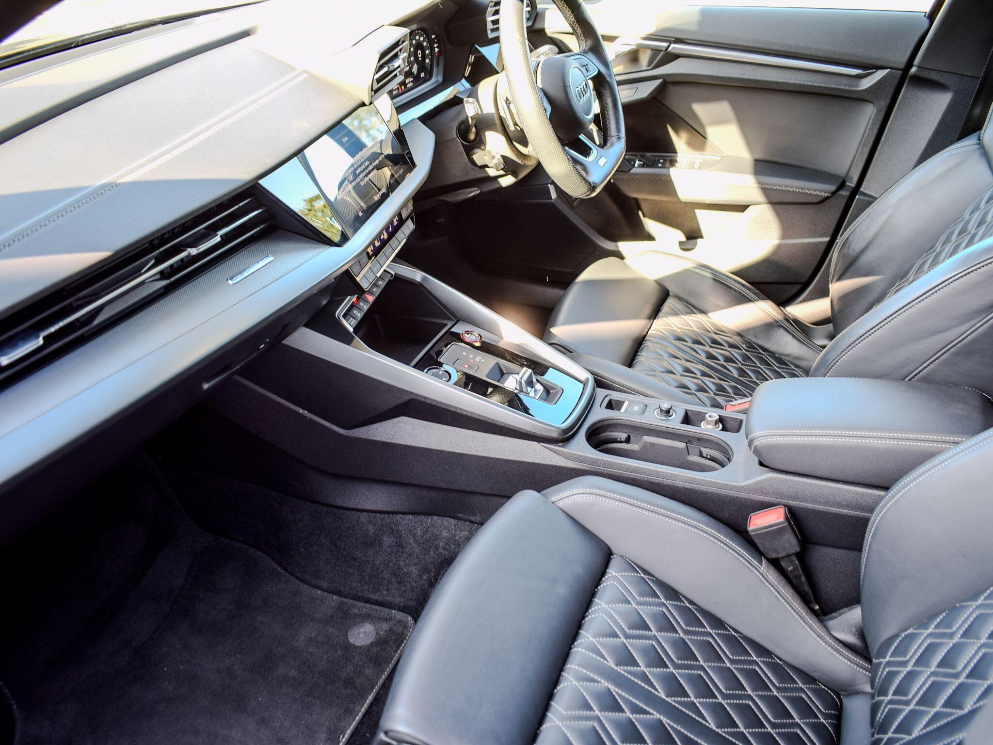 Audi S3 view 16