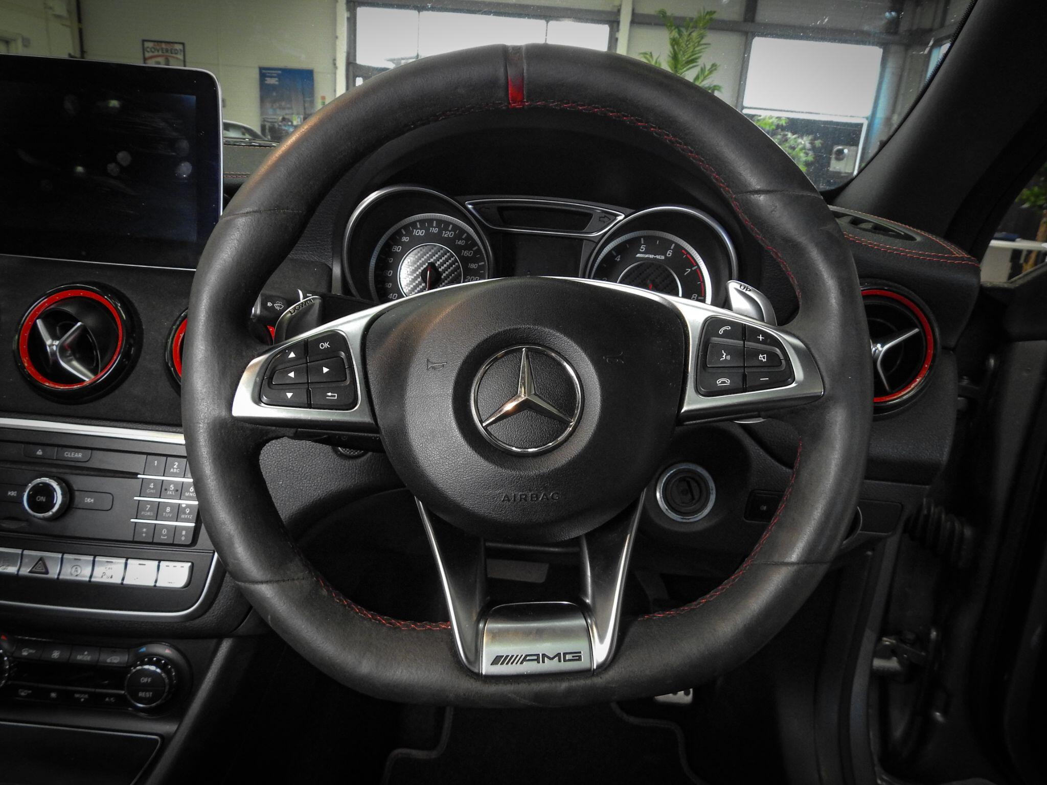 Mercedes-Benz Cla view 28