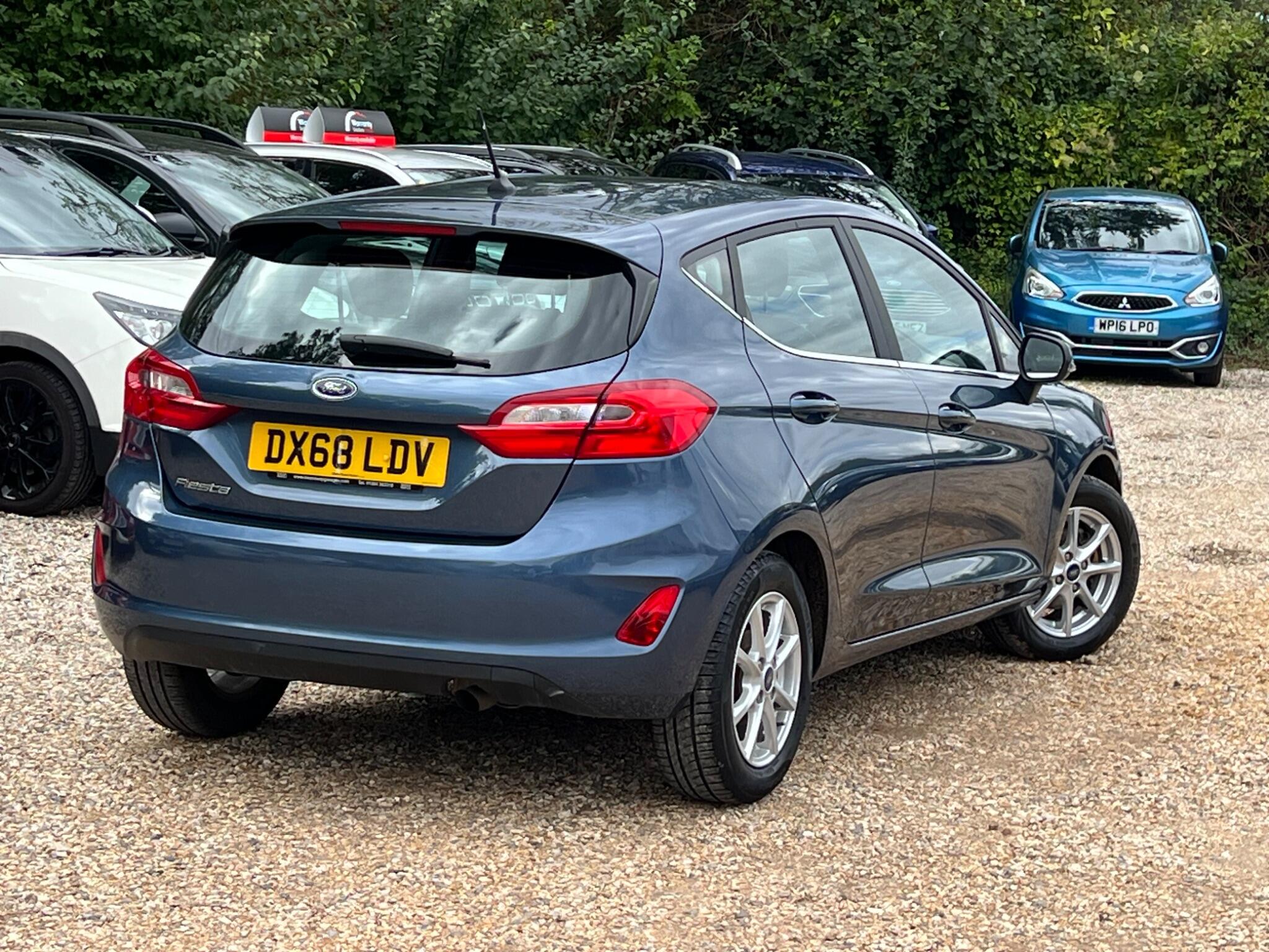Ford Fiesta view 8