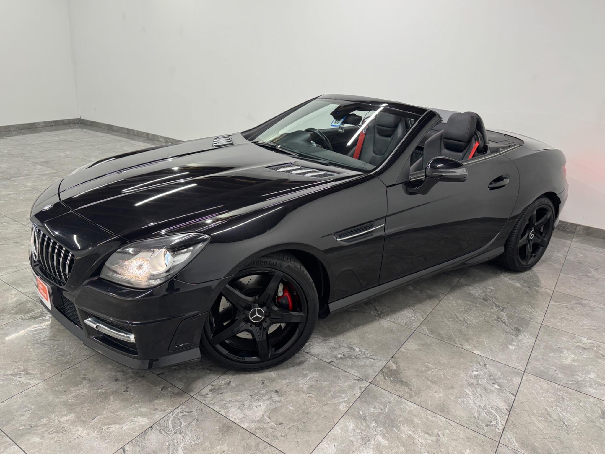 Mercedes-Benz SLK view 6
