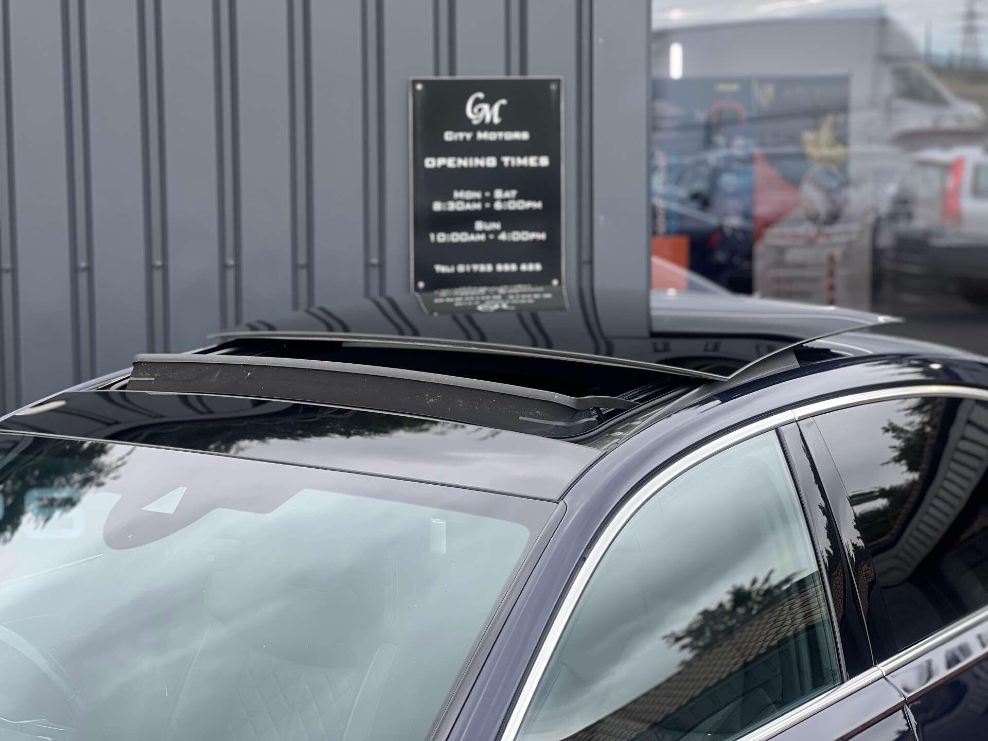 Audi A8 view 4