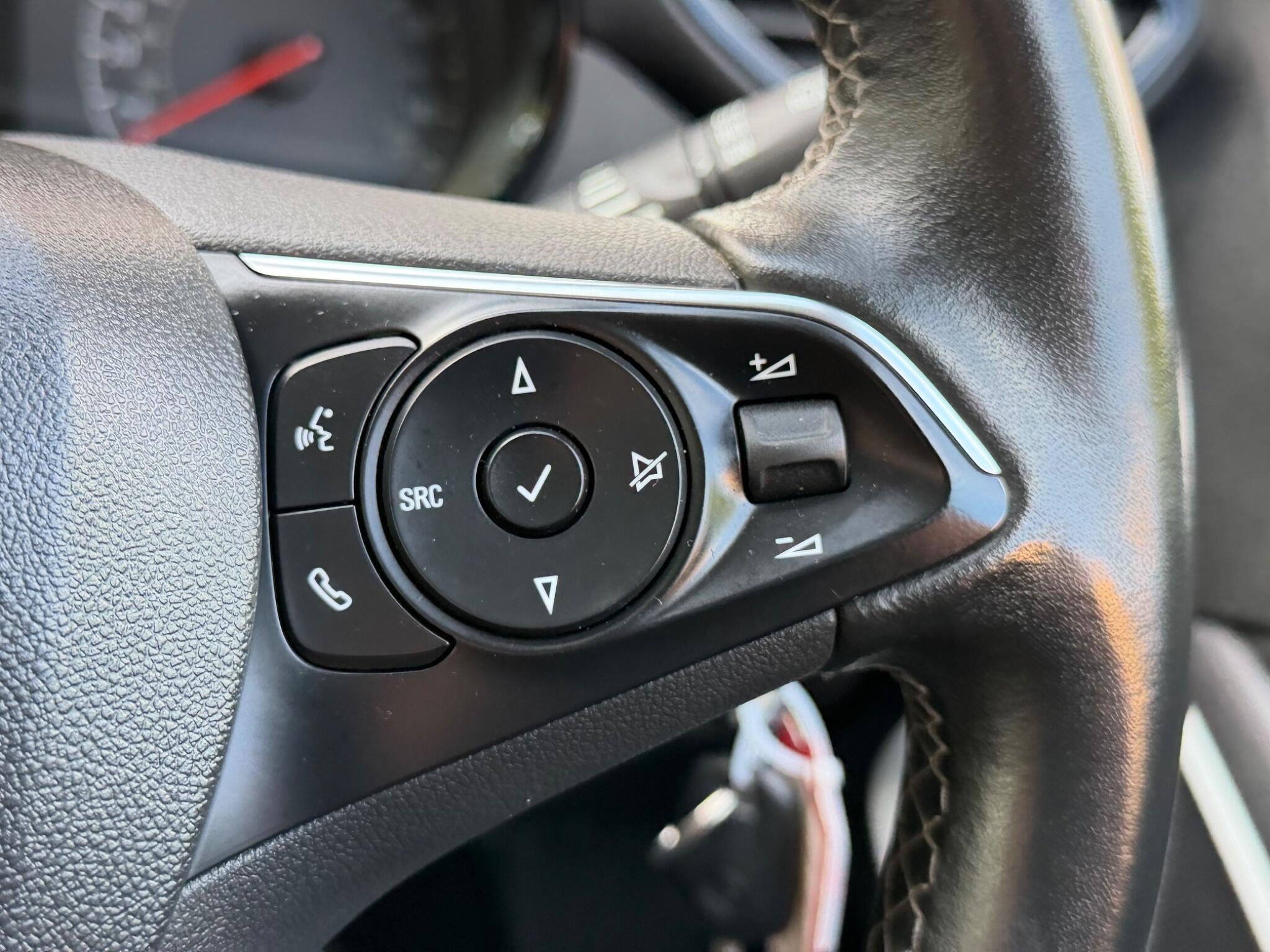 Vauxhall Crossland X view 55