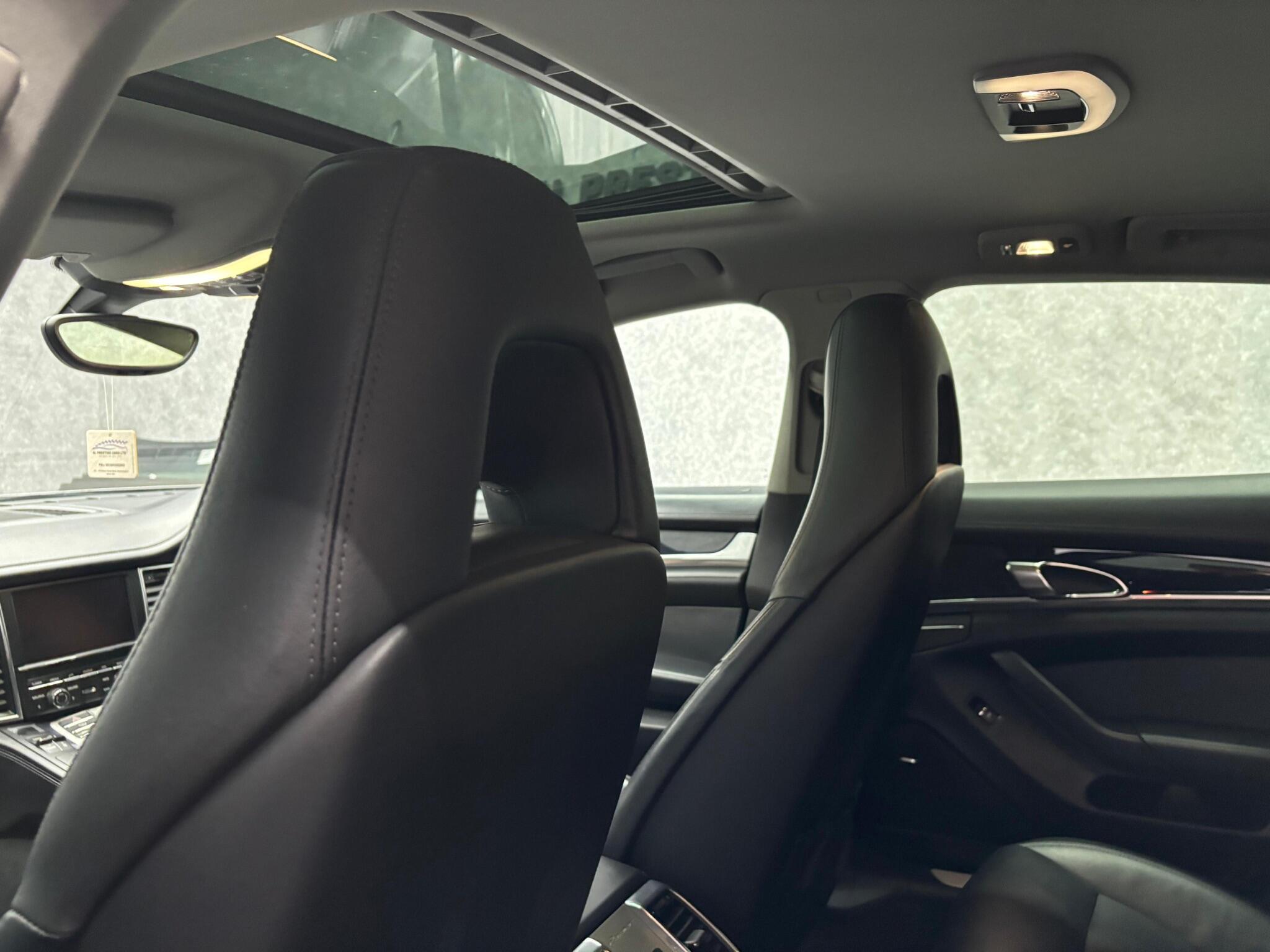 Porsche Panamera view 30