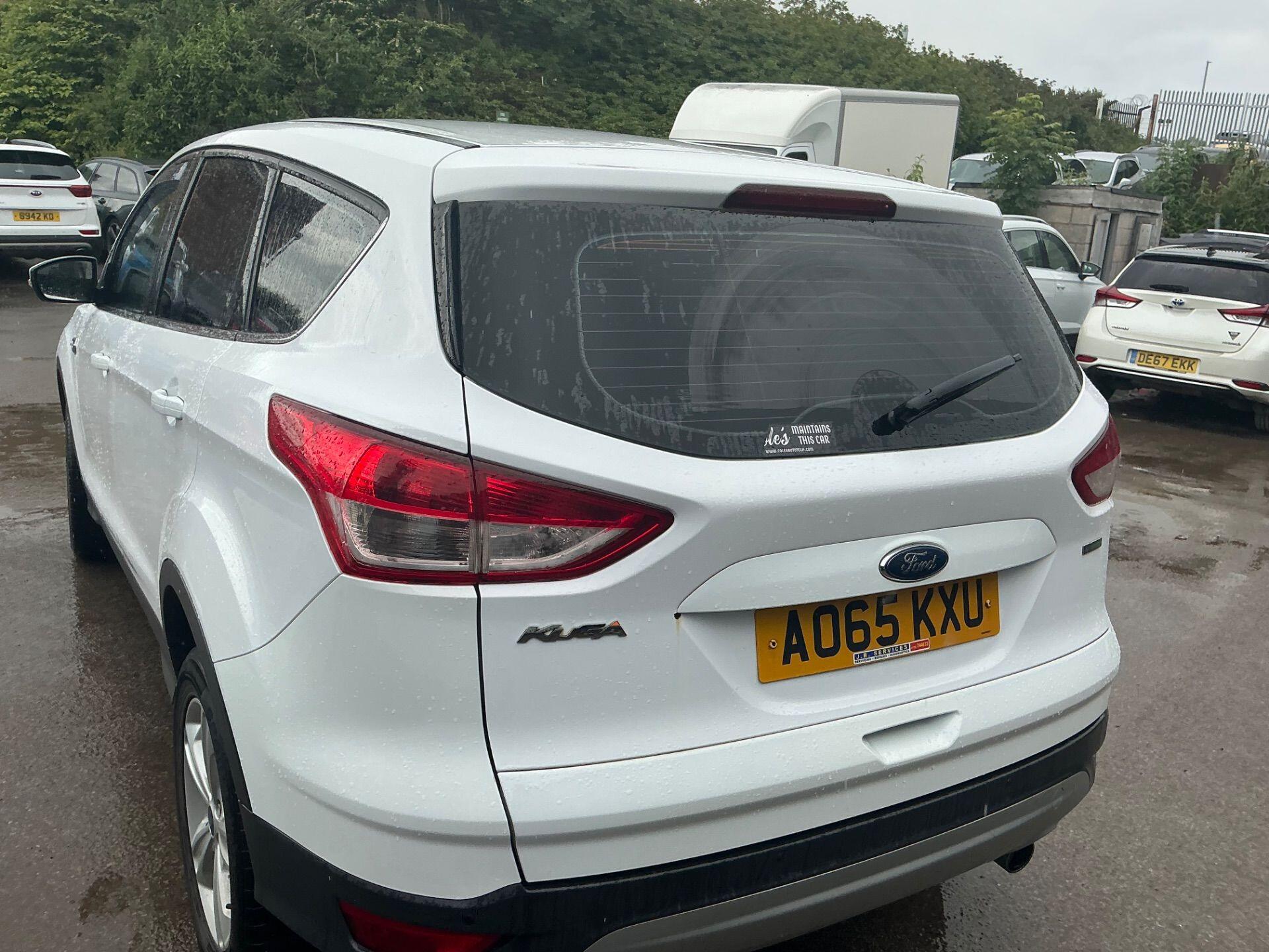 Ford Kuga view 4