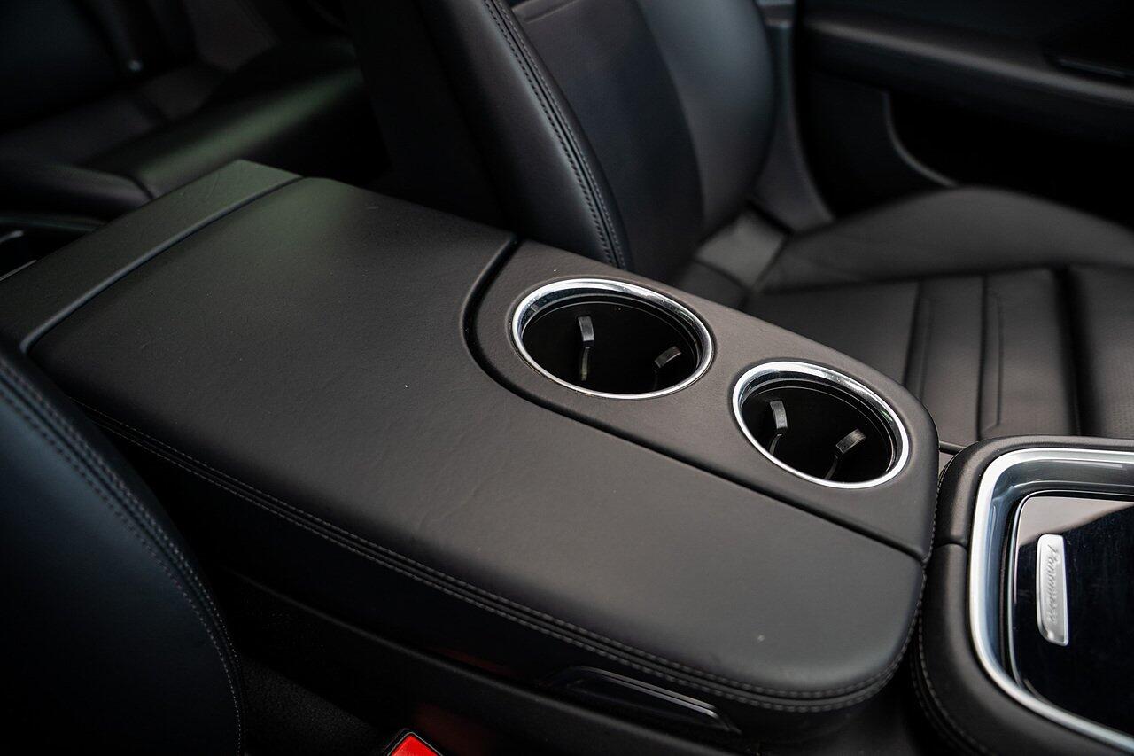 Porsche Panamera view 82