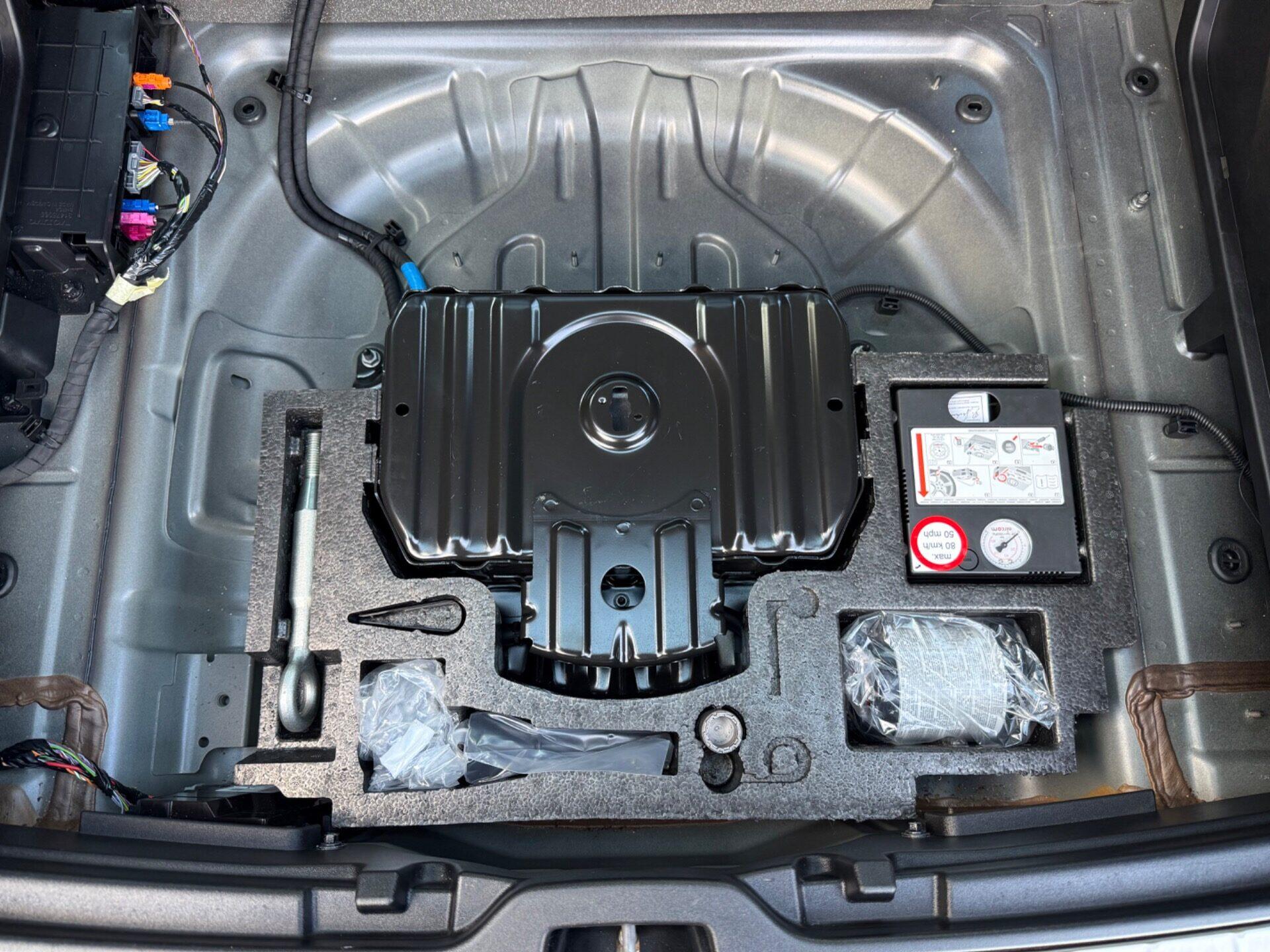 Volvo XC40 view 52
