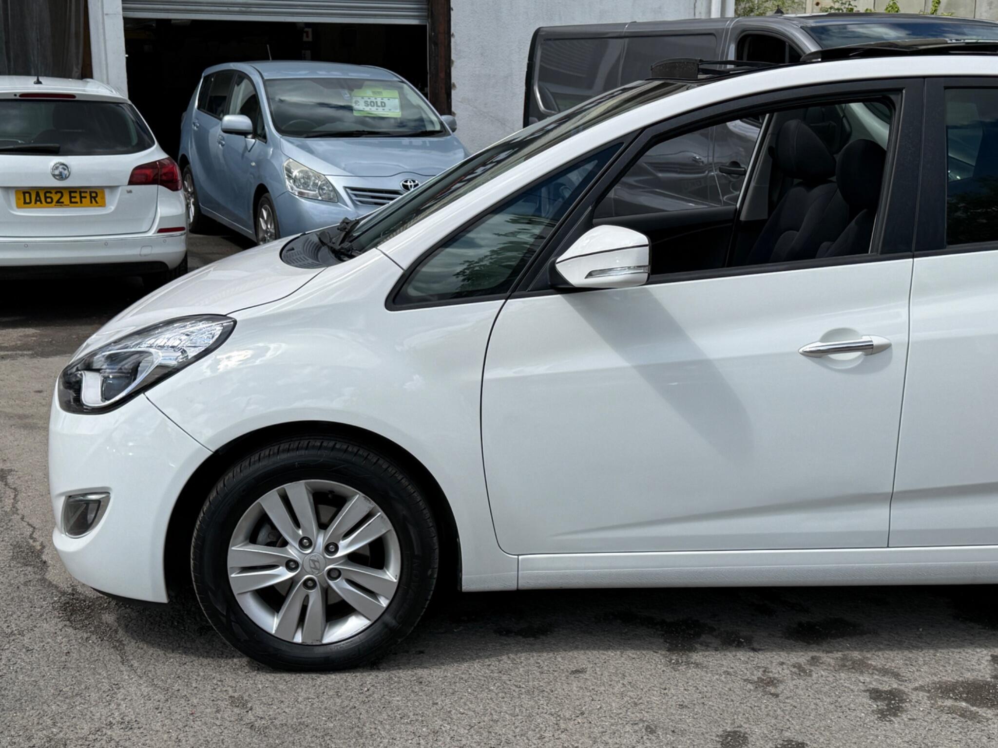 Hyundai ix20 - Image 14