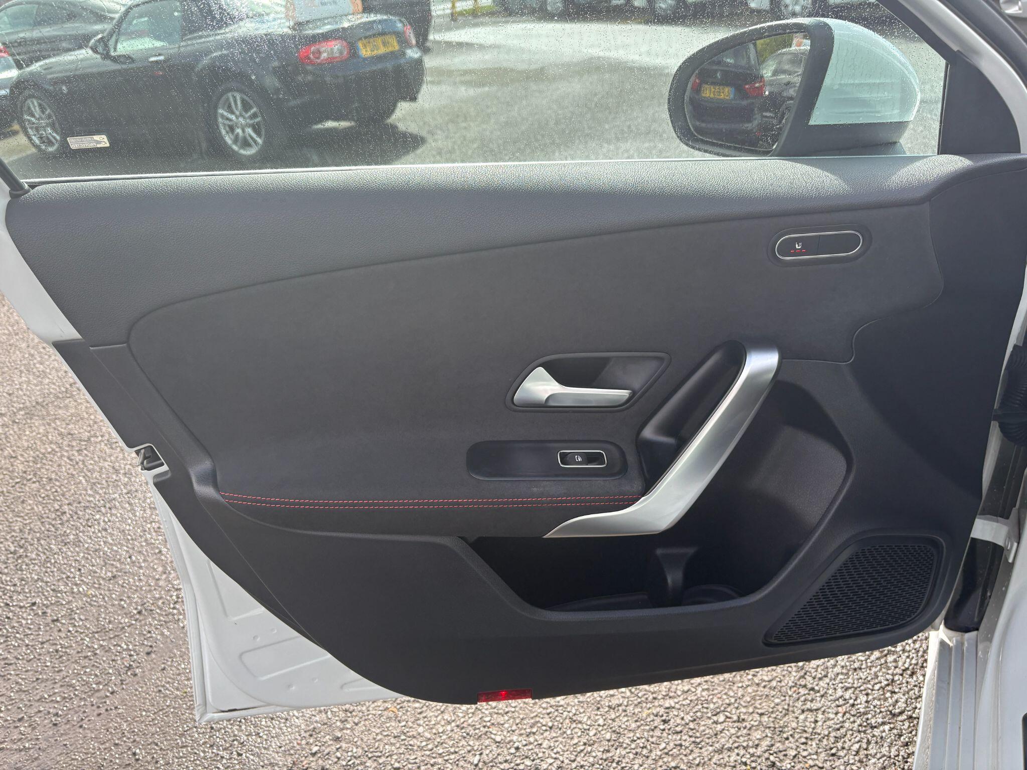 Mercedes-Benz A-Class view 19