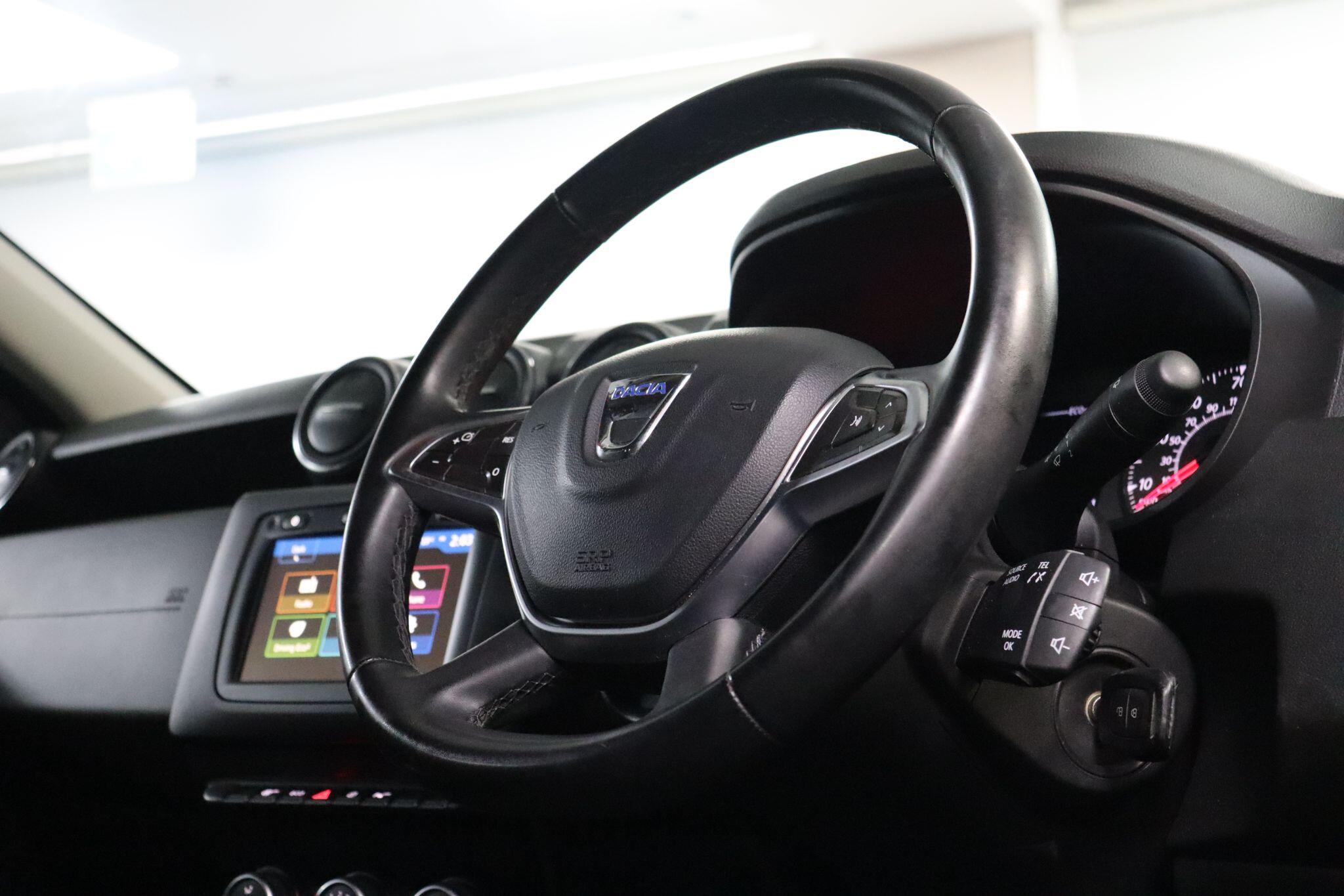 Dacia Duster view 12