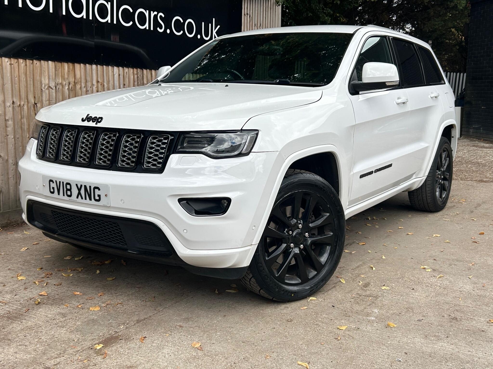 Jeep Grand Cherokee view 5