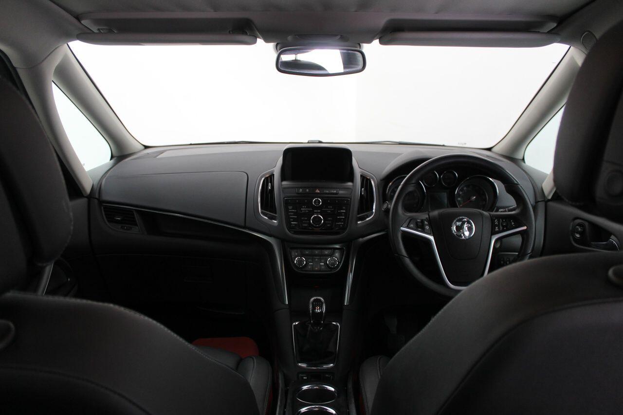 Vauxhall Zafira Tourer view 30