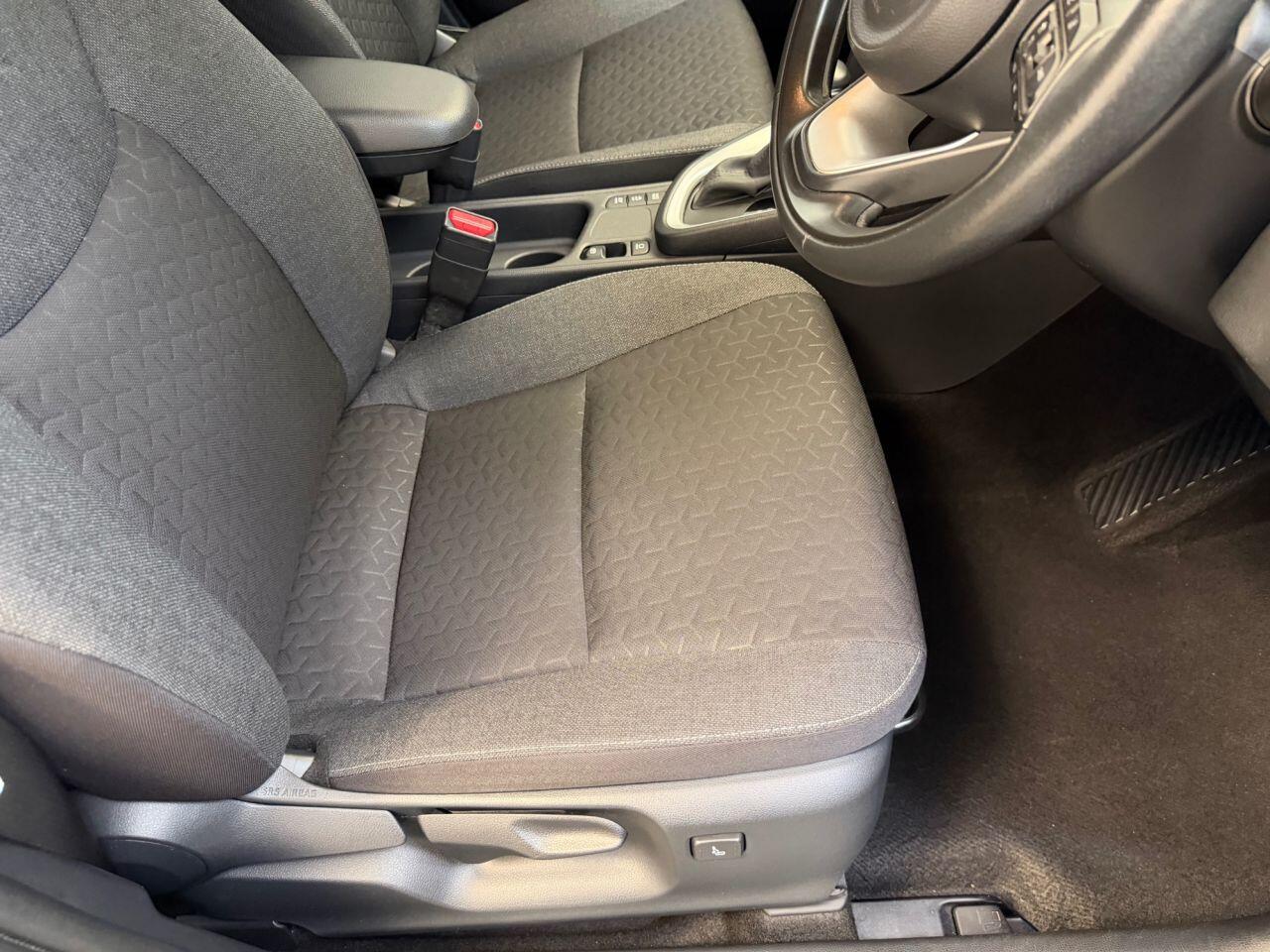 Toyota Yaris Cross view 19