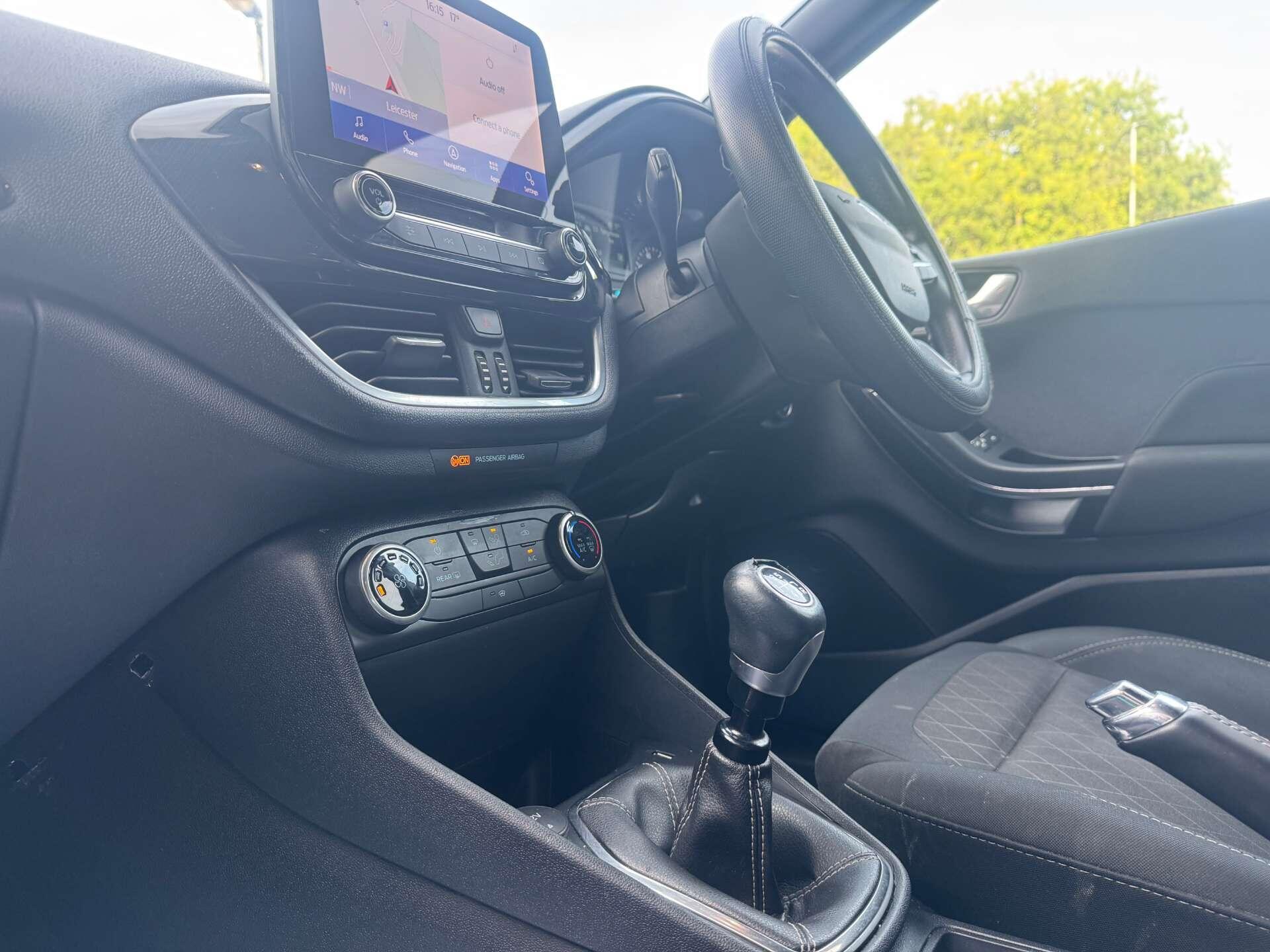 Ford Fiesta view 29