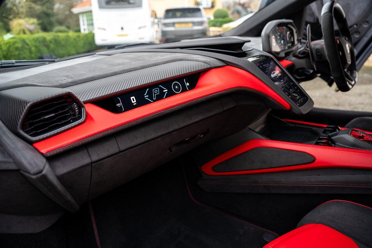 Lamborghini Revuelto view 74