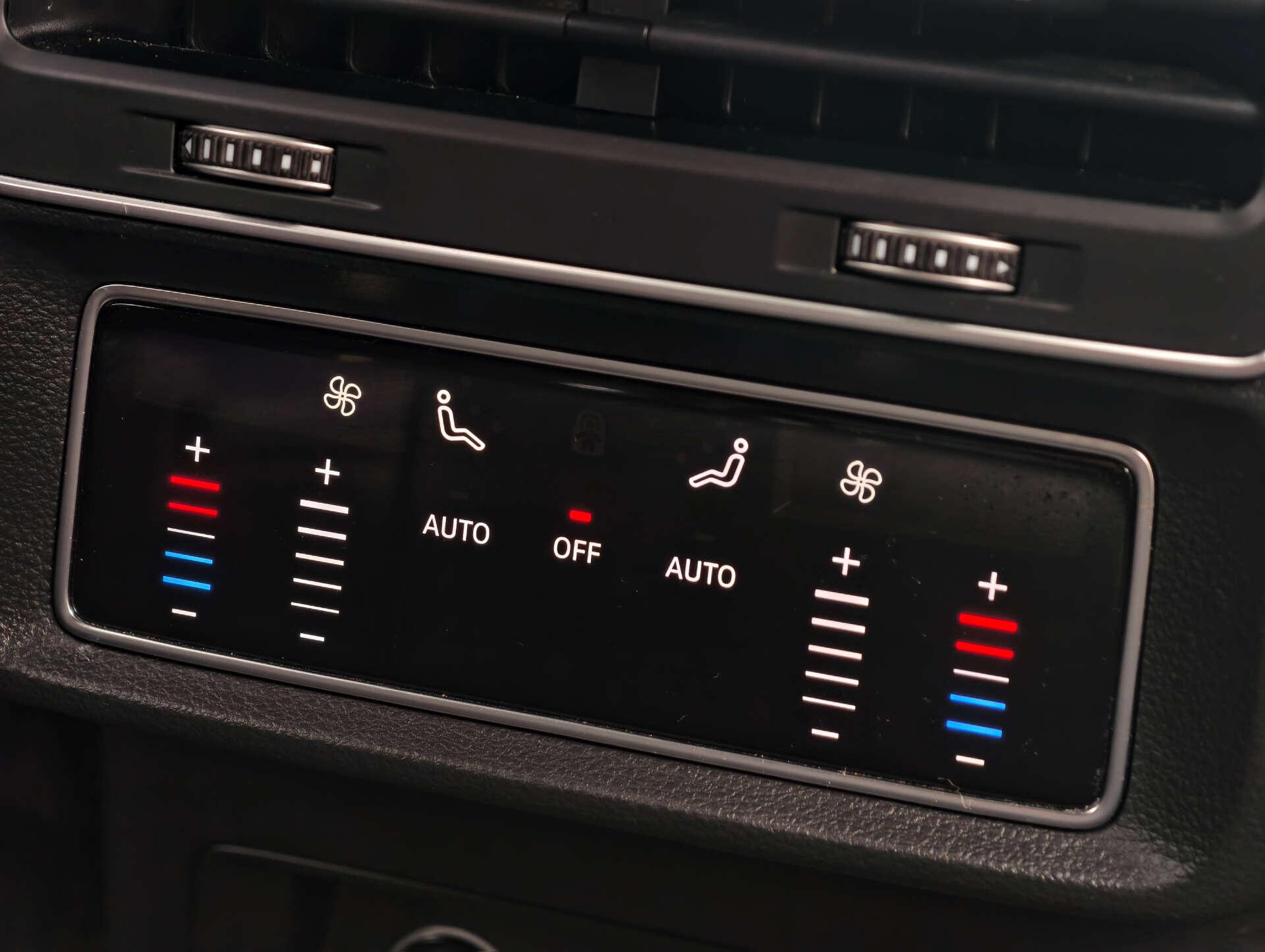 Audi Q8 view 32