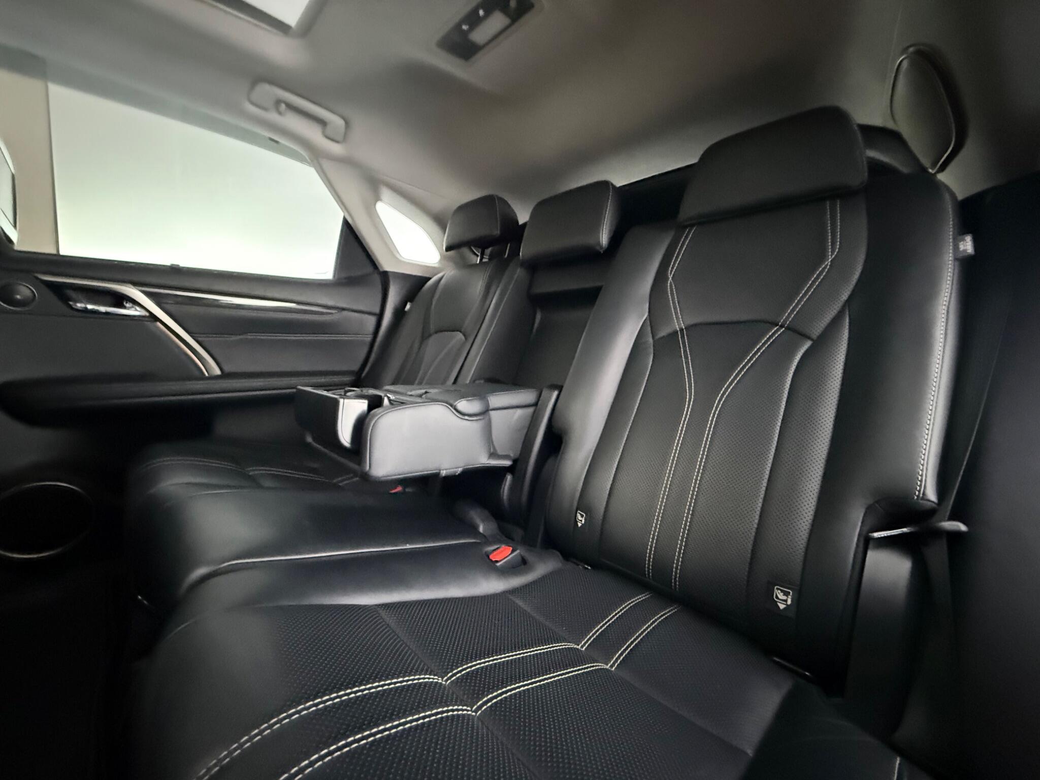 Lexus RX view 43