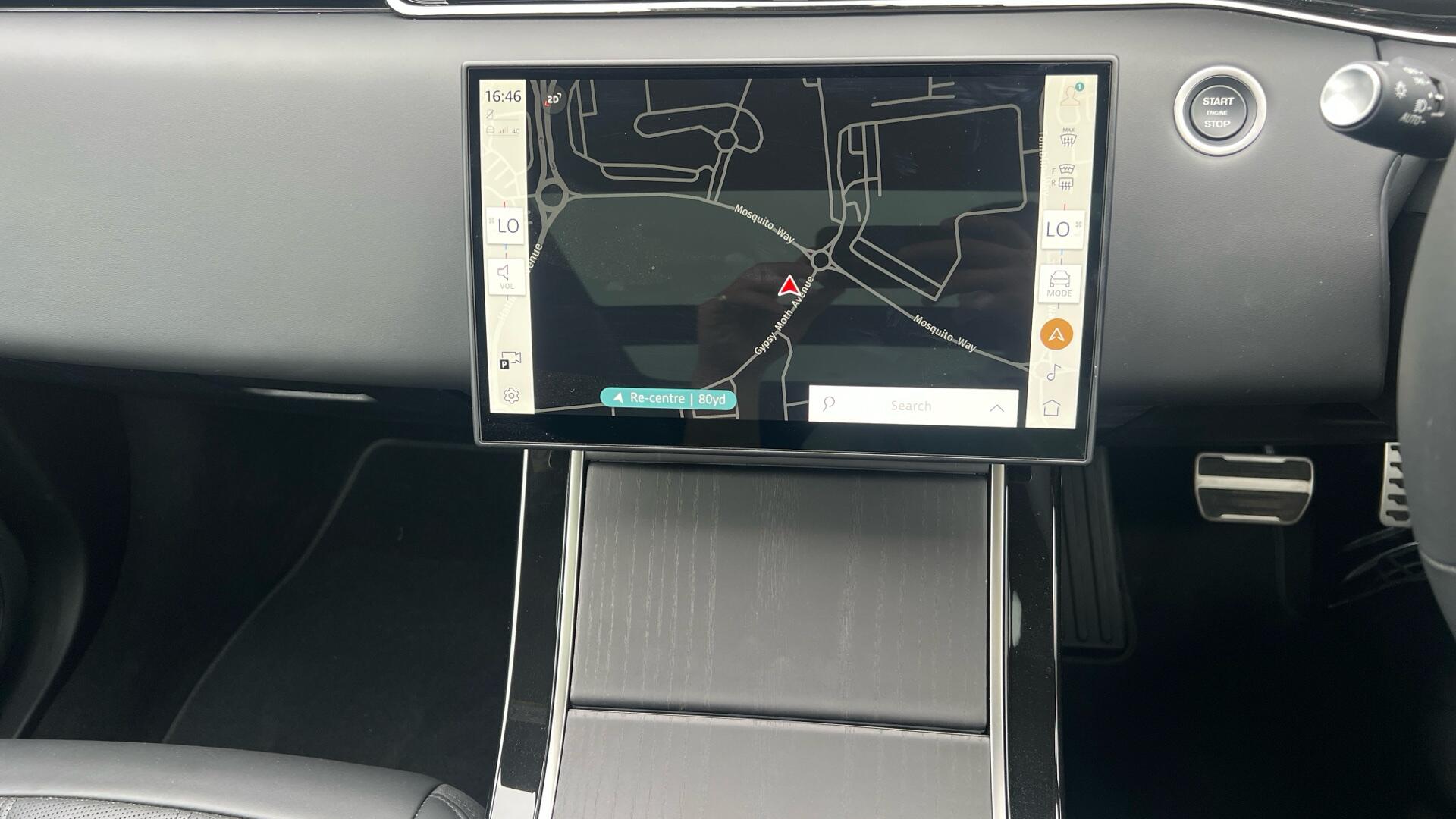 Land Rover Range Rover Evoque view 16