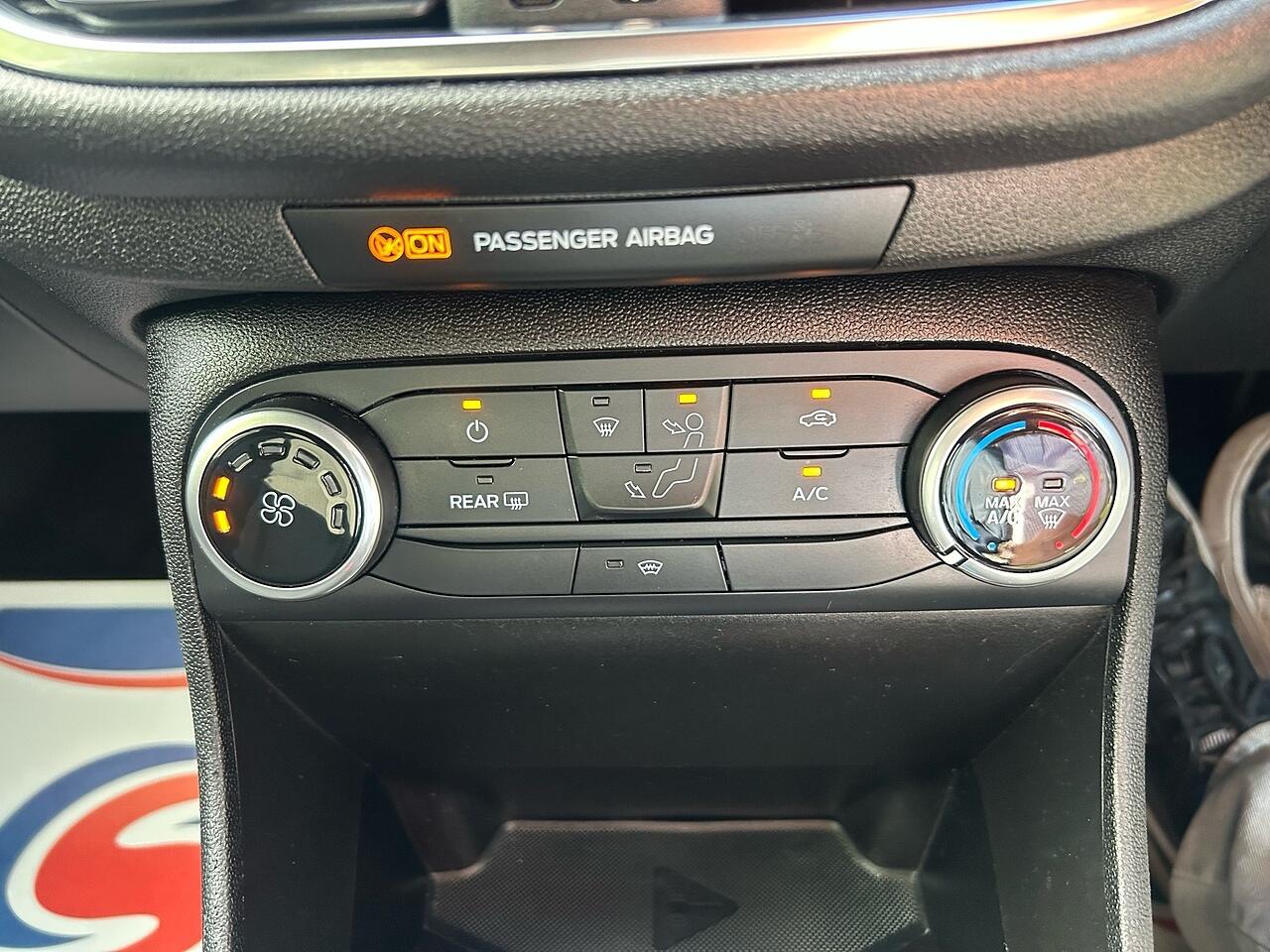 Ford Fiesta view 27