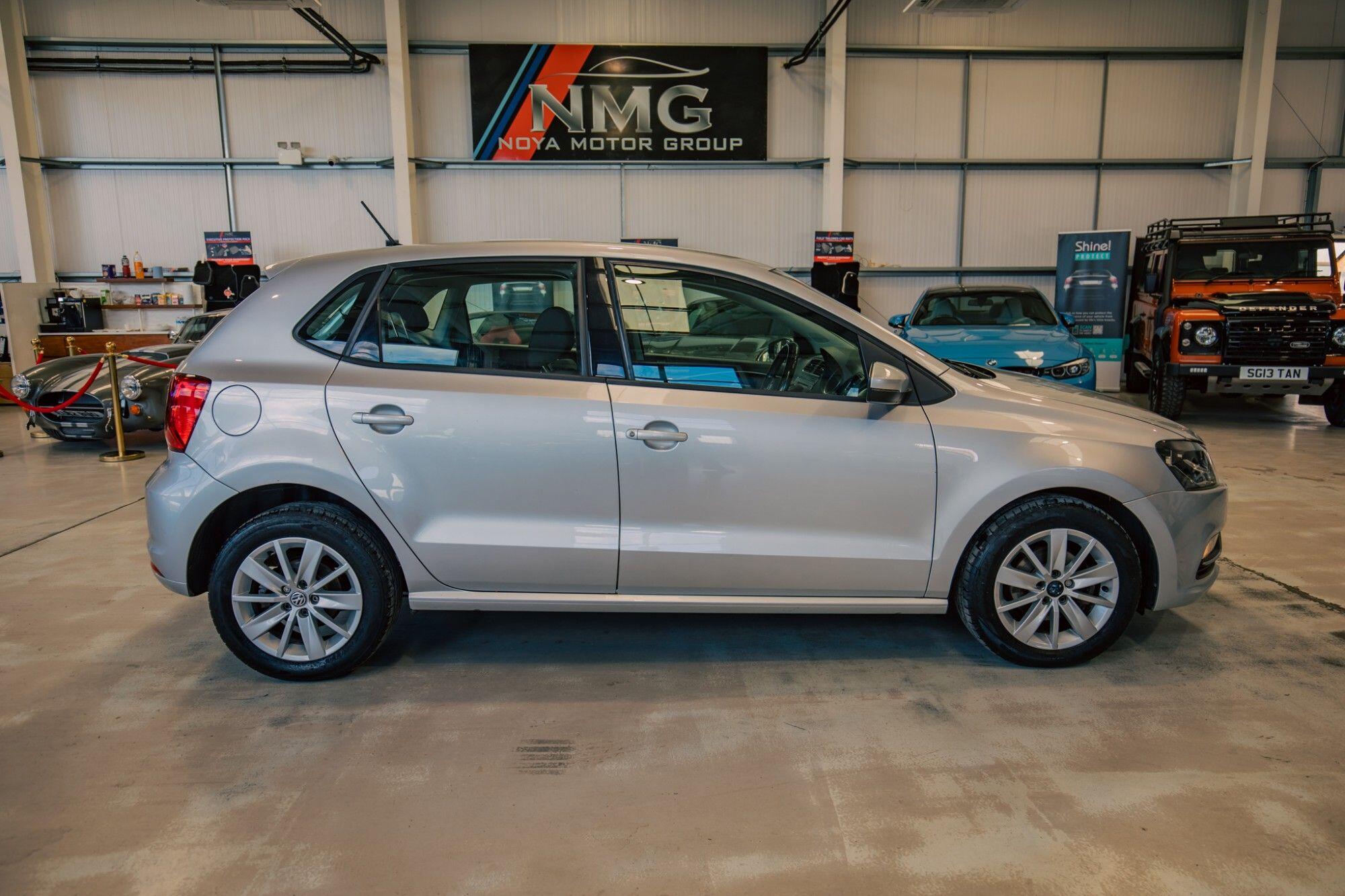 Volkswagen Polo view 21