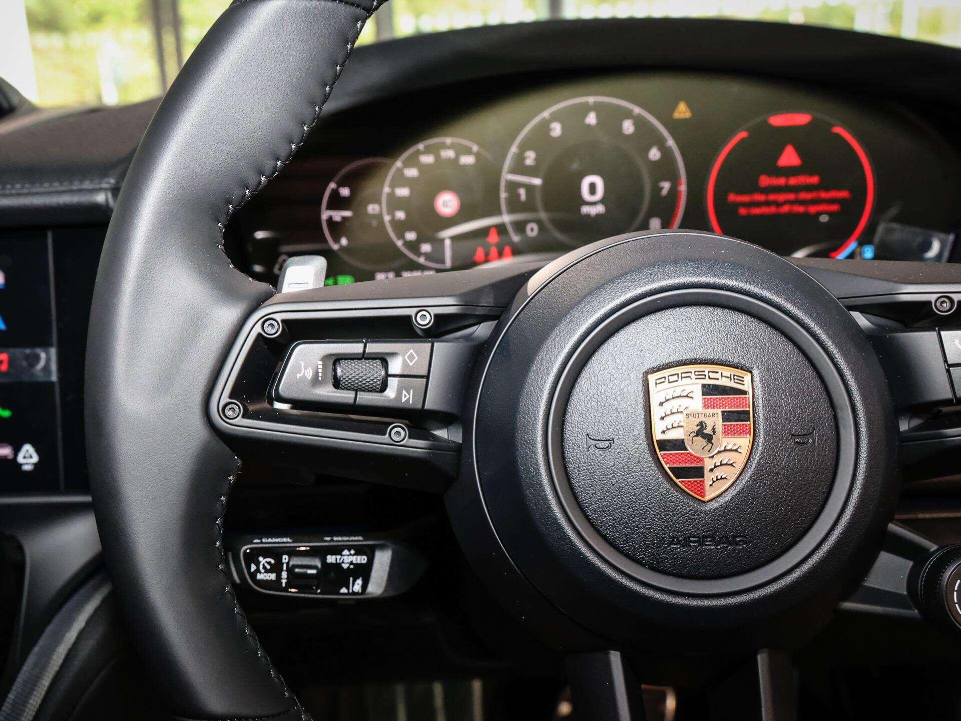 Porsche Panamera view 21