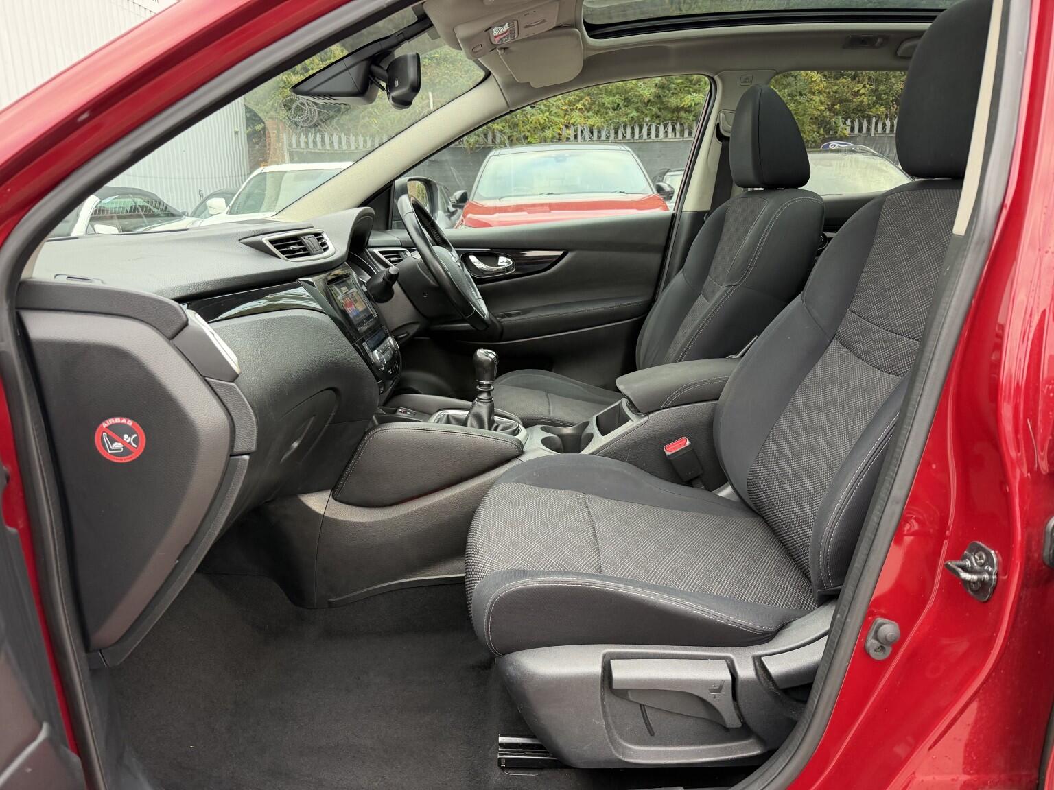 Nissan Qashqai view 14