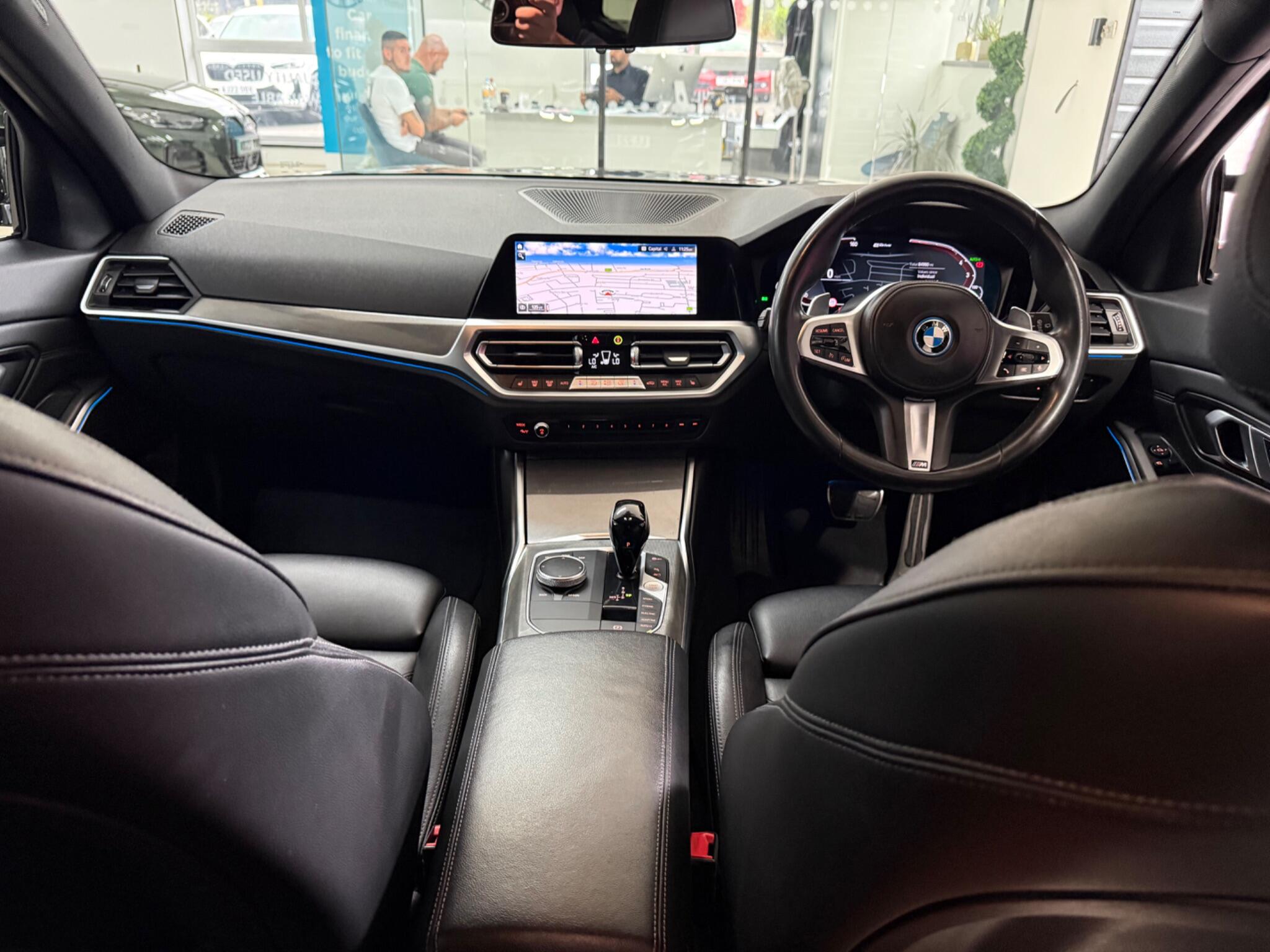 BMW 3 Series view 34