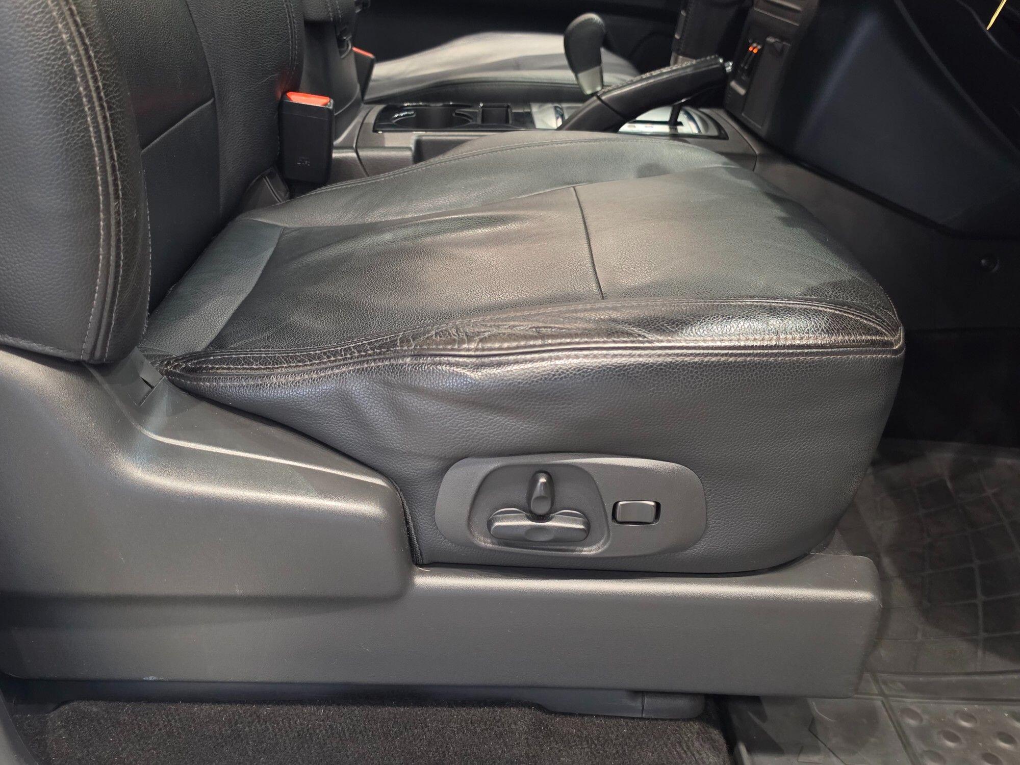 Mitsubishi Shogun view 24