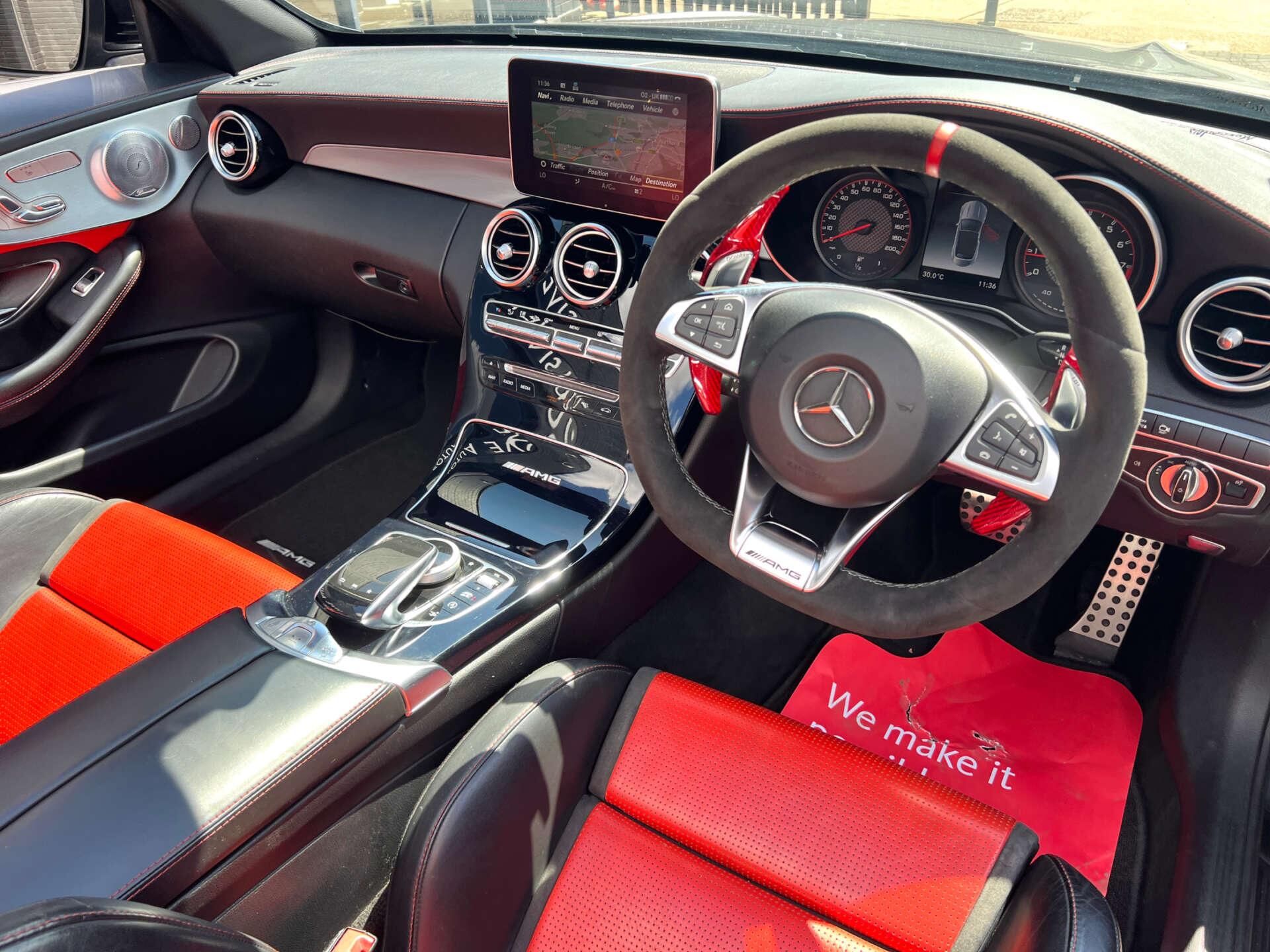 Mercedes-Benz C Class view 5
