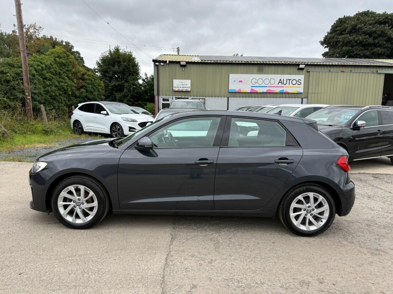 Audi A1 view 2
