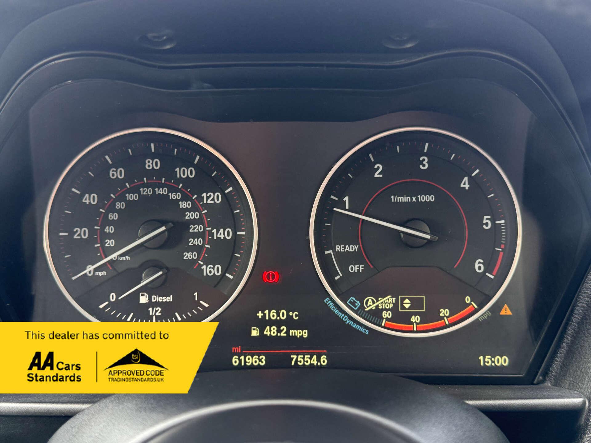 BMW 1 Series view 34