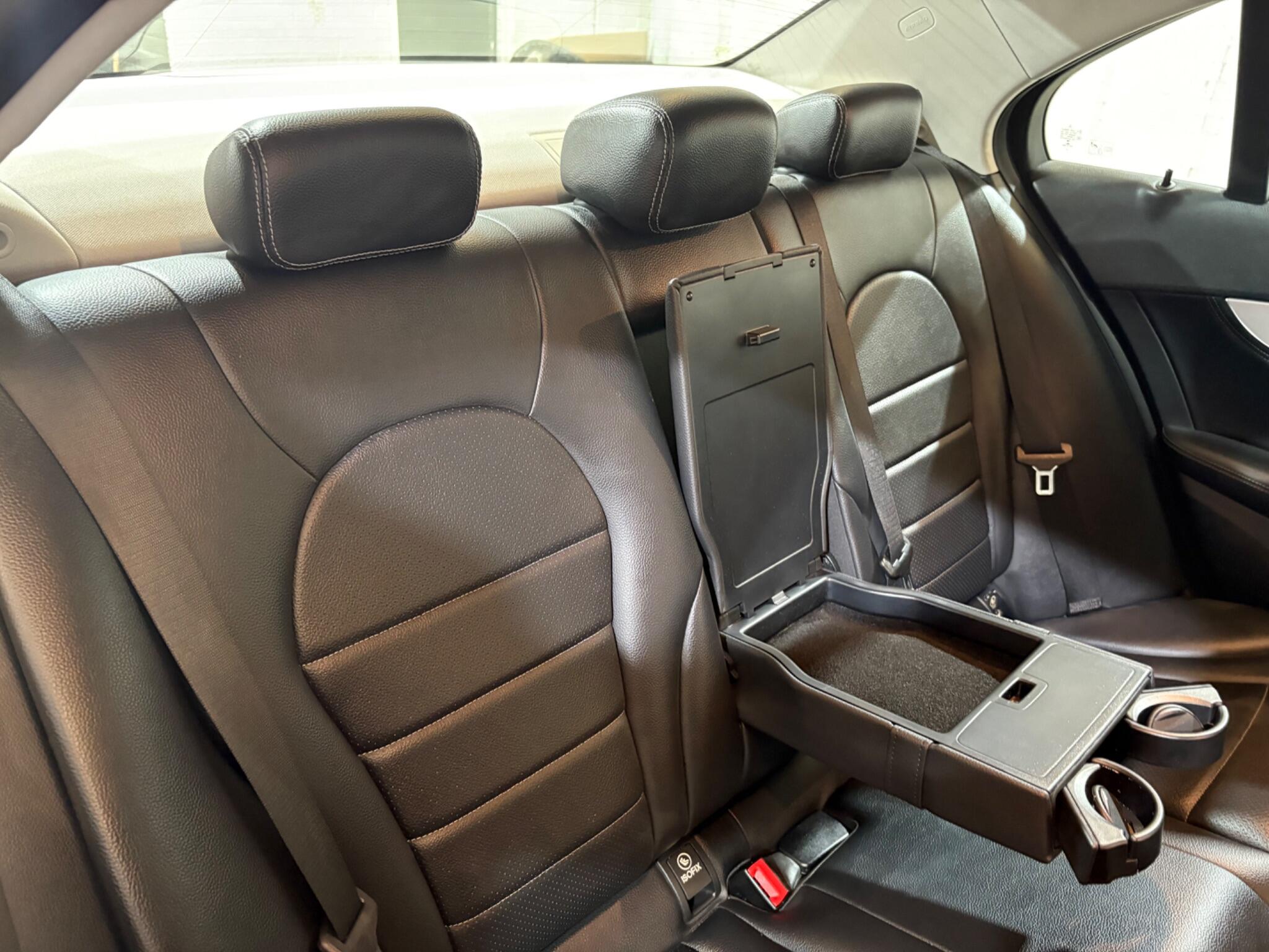 Mercedes-Benz C Class view 8