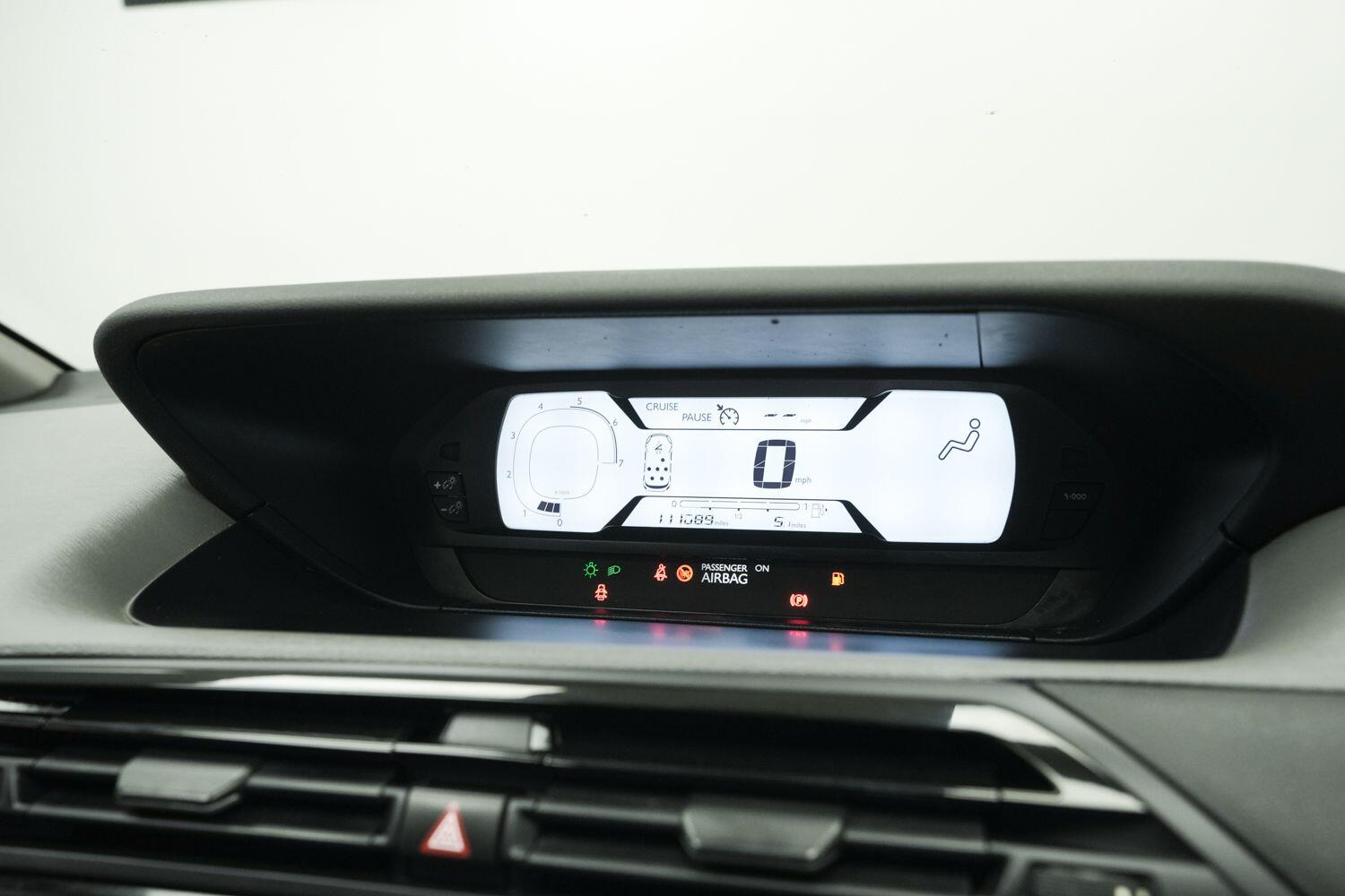 Citroen Grand C4 Spacetourer view 16