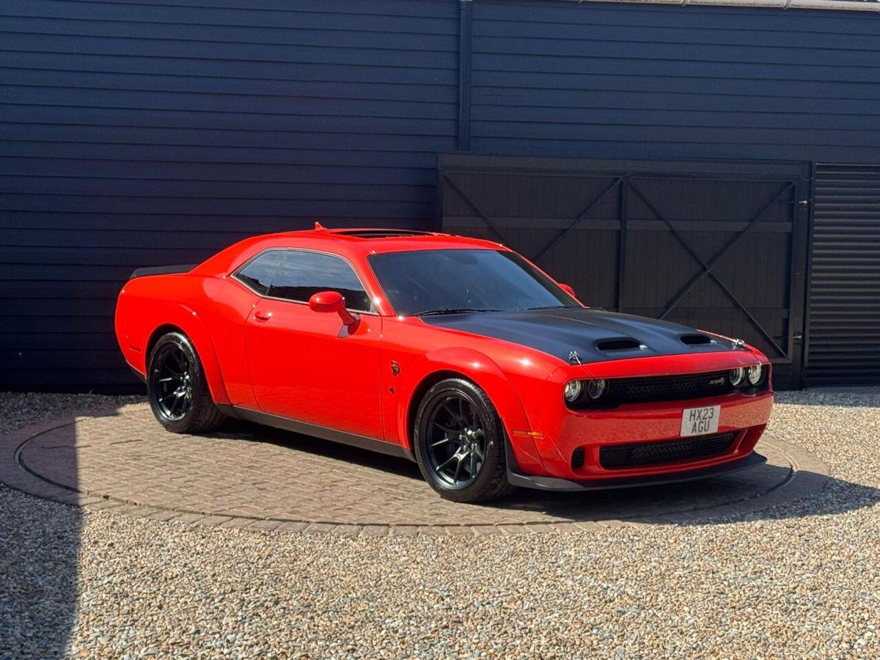 Dodge Challenger view 60