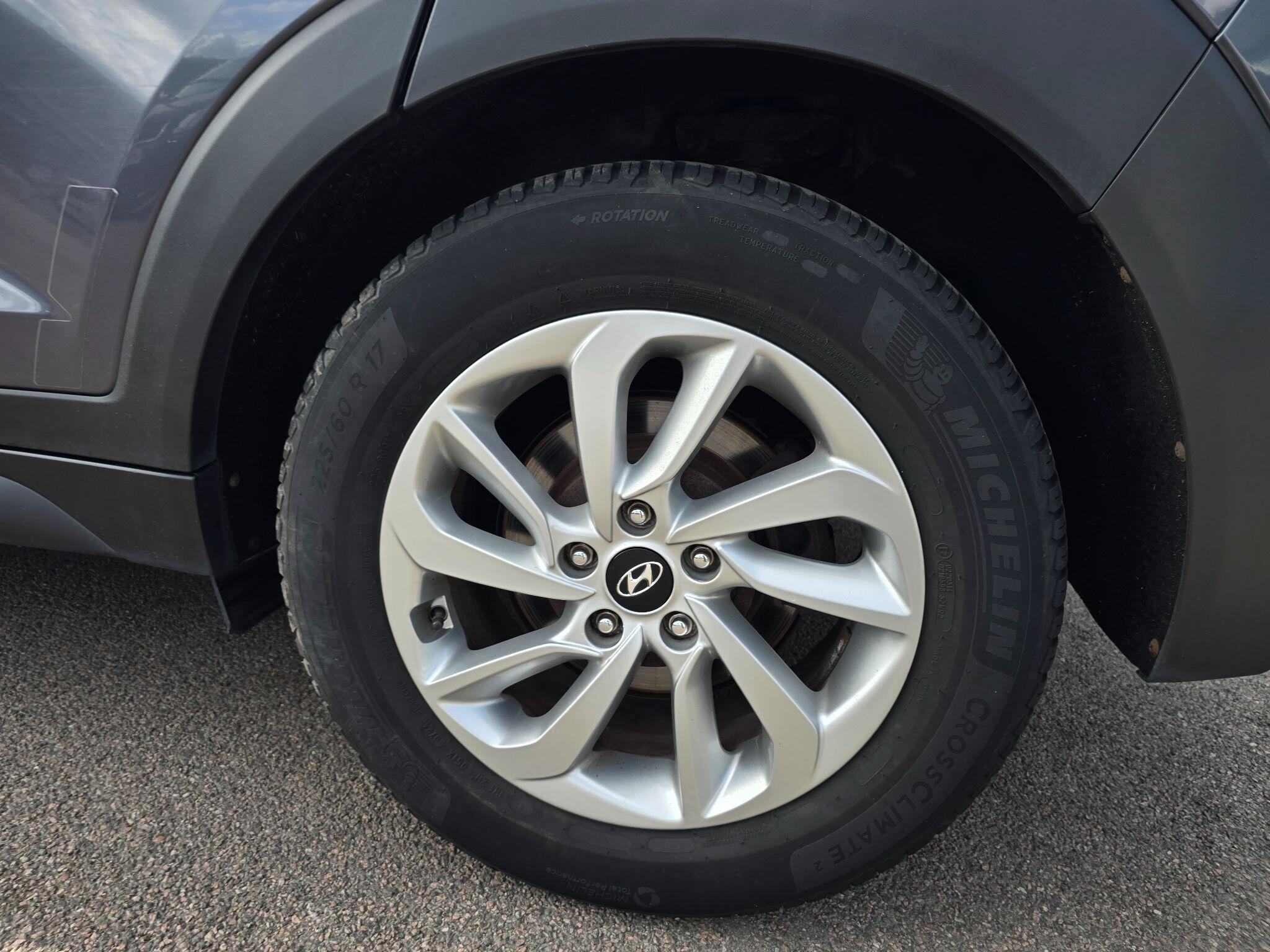 Hyundai Tucson view 71