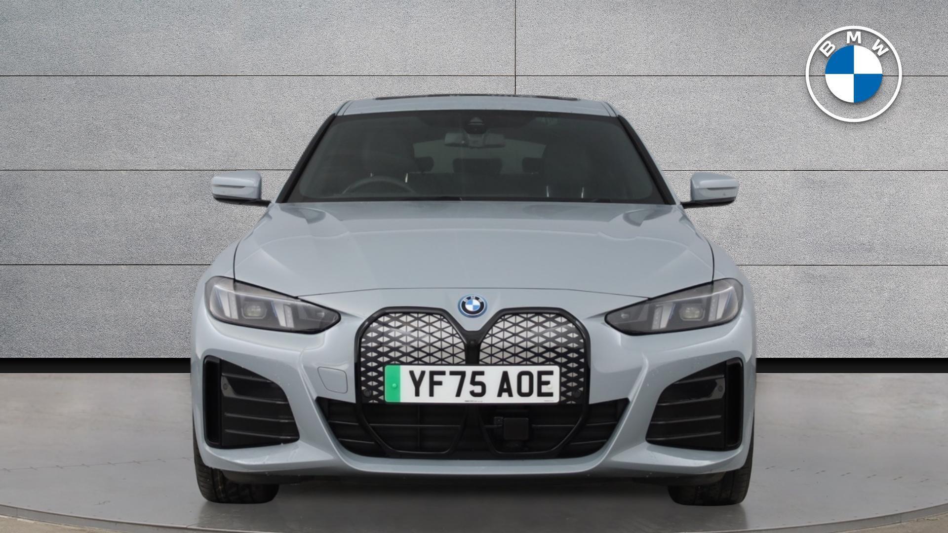 BMW i4 view 16