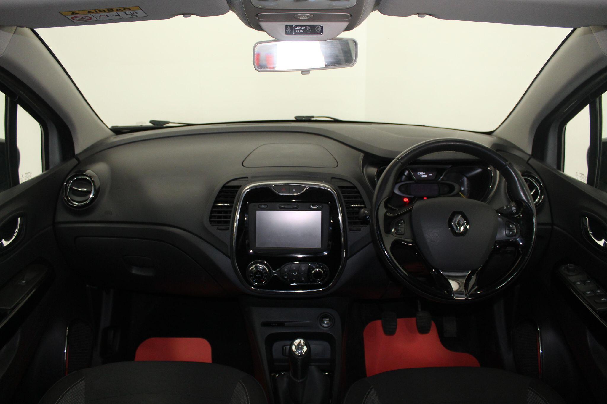 Renault Captur view 28