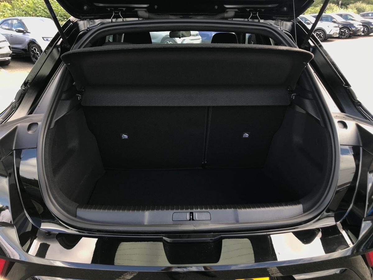 Vauxhall Mokka view 8