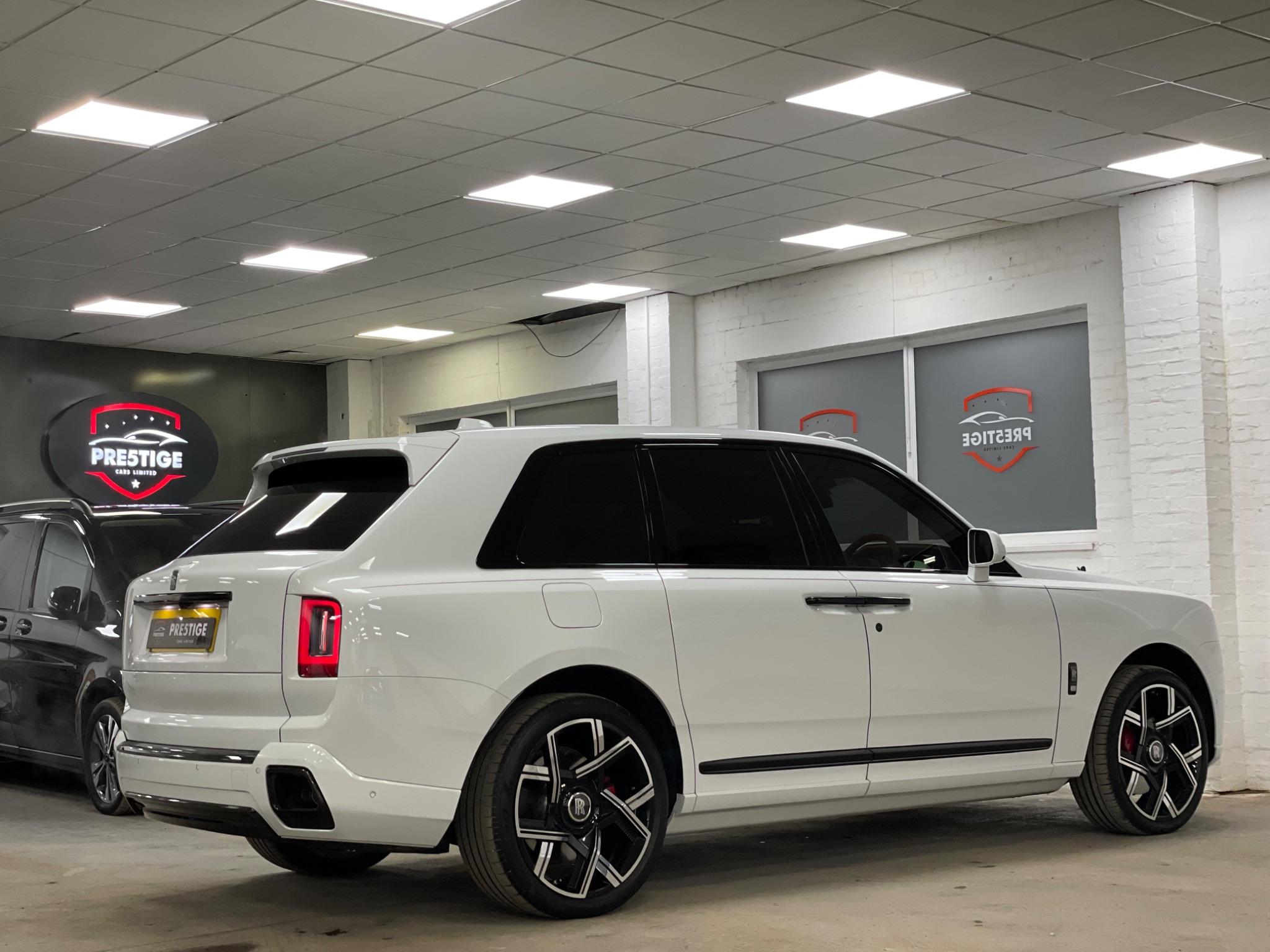 Rolls-Royce Cullinan view 12
