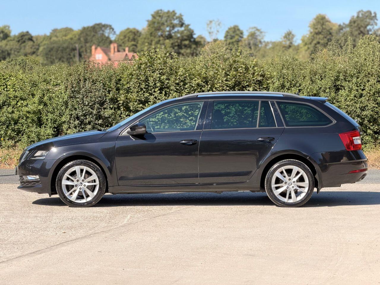 Skoda Octavia view 9