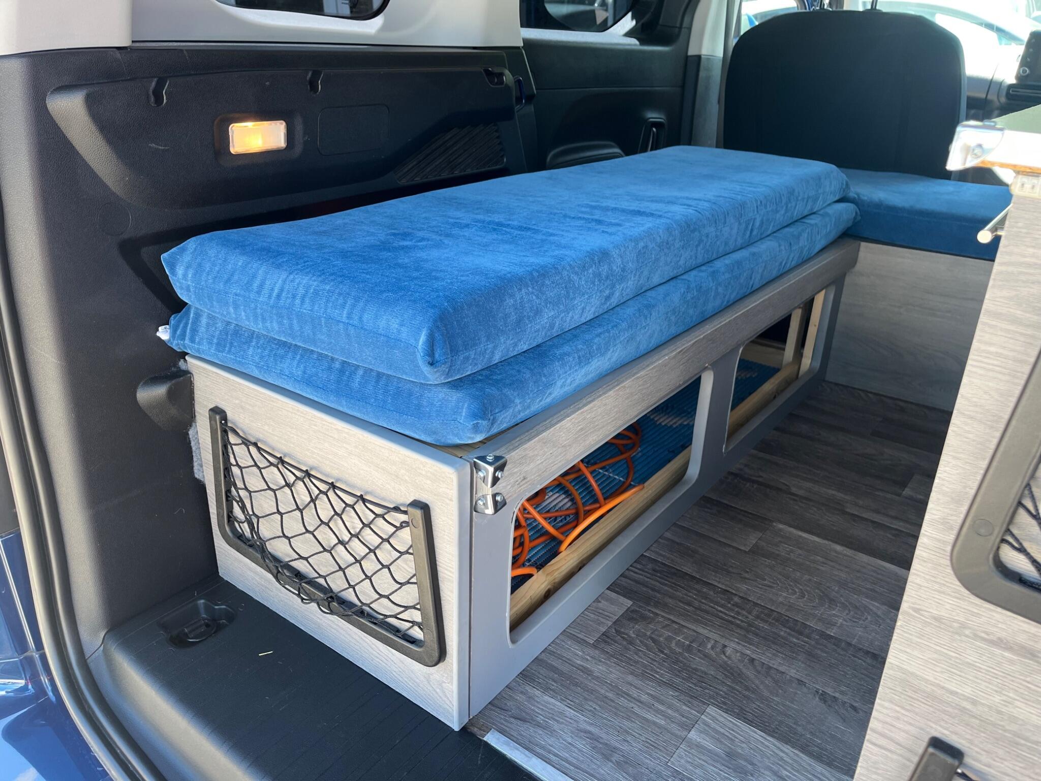 Vauxhall Combo Life view 16