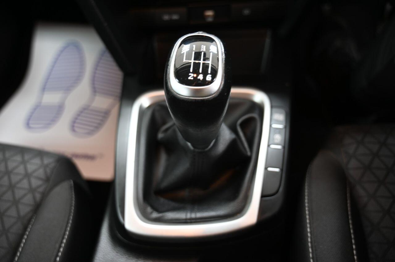 Kia Ceed view 32