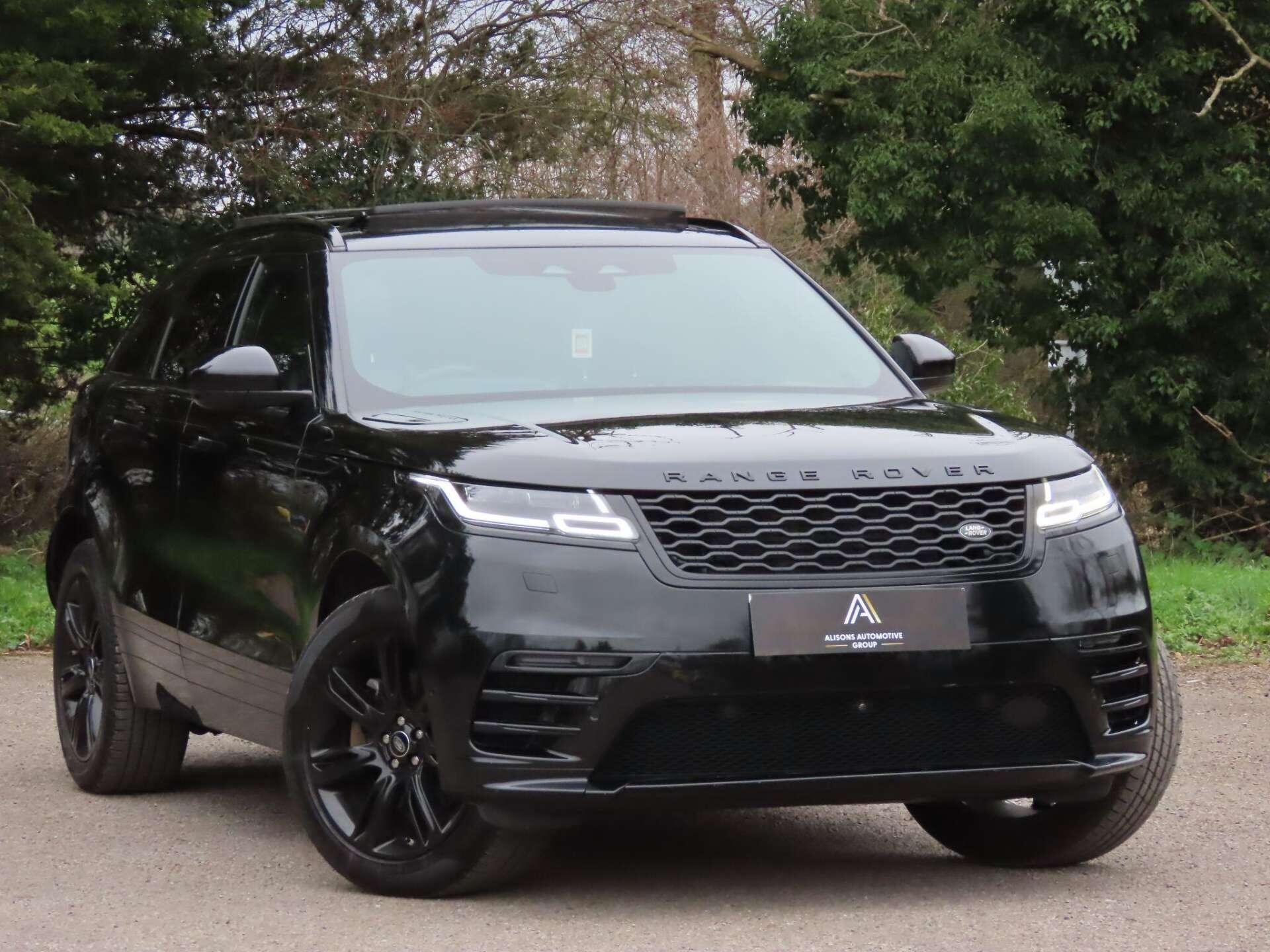 Land Rover Range Rover Velar view 4