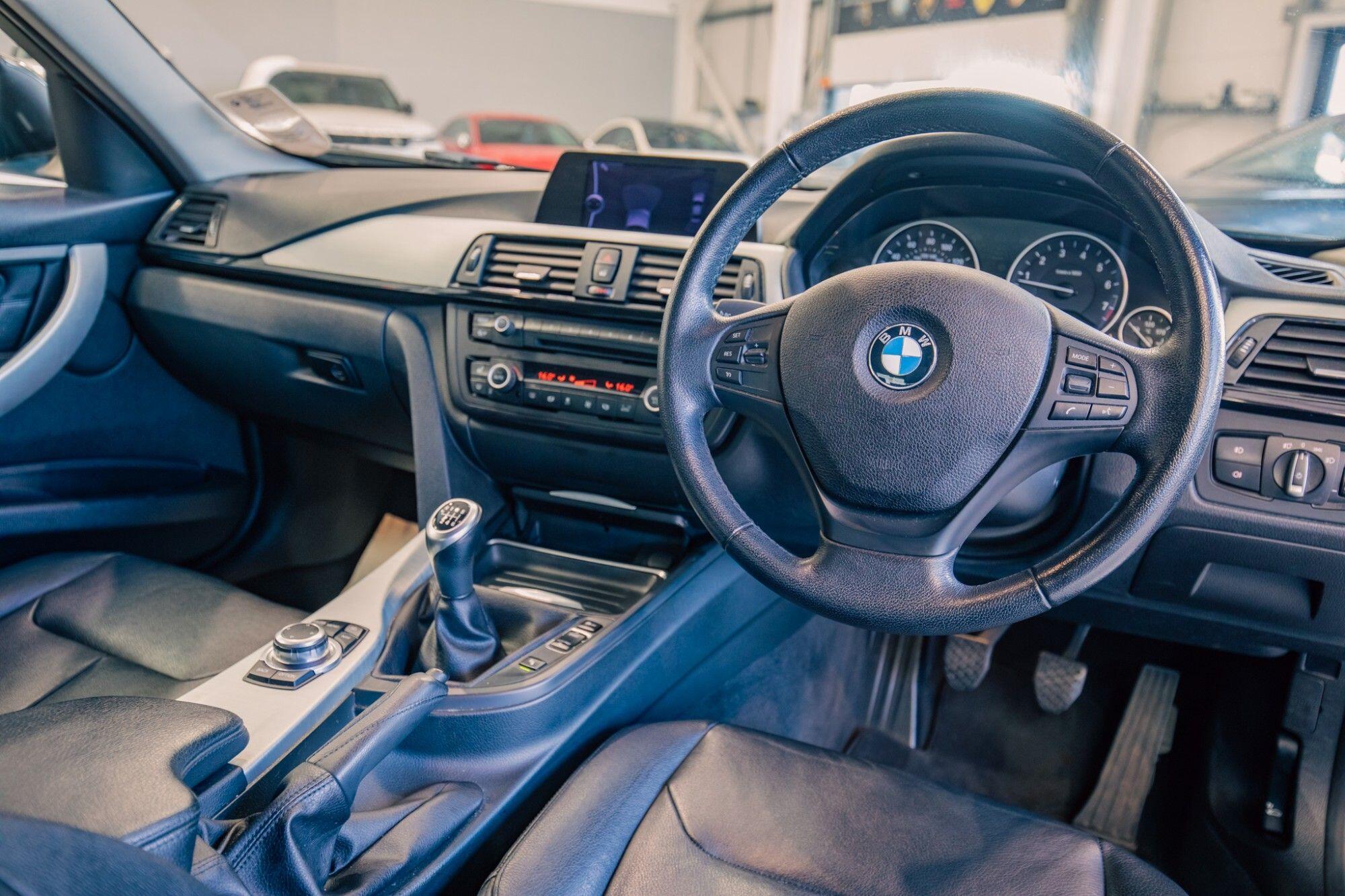 BMW 3 Series view 2