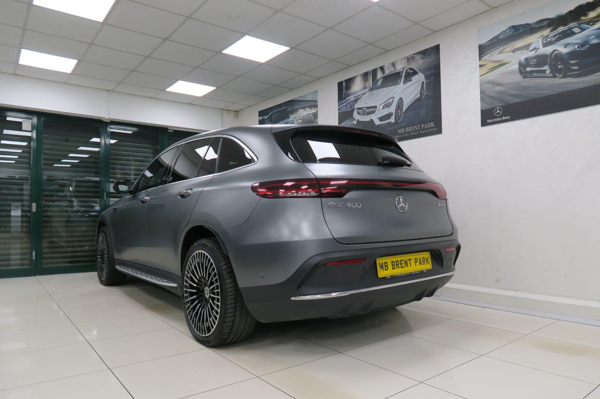 Mercedes-Benz Eqc view 5